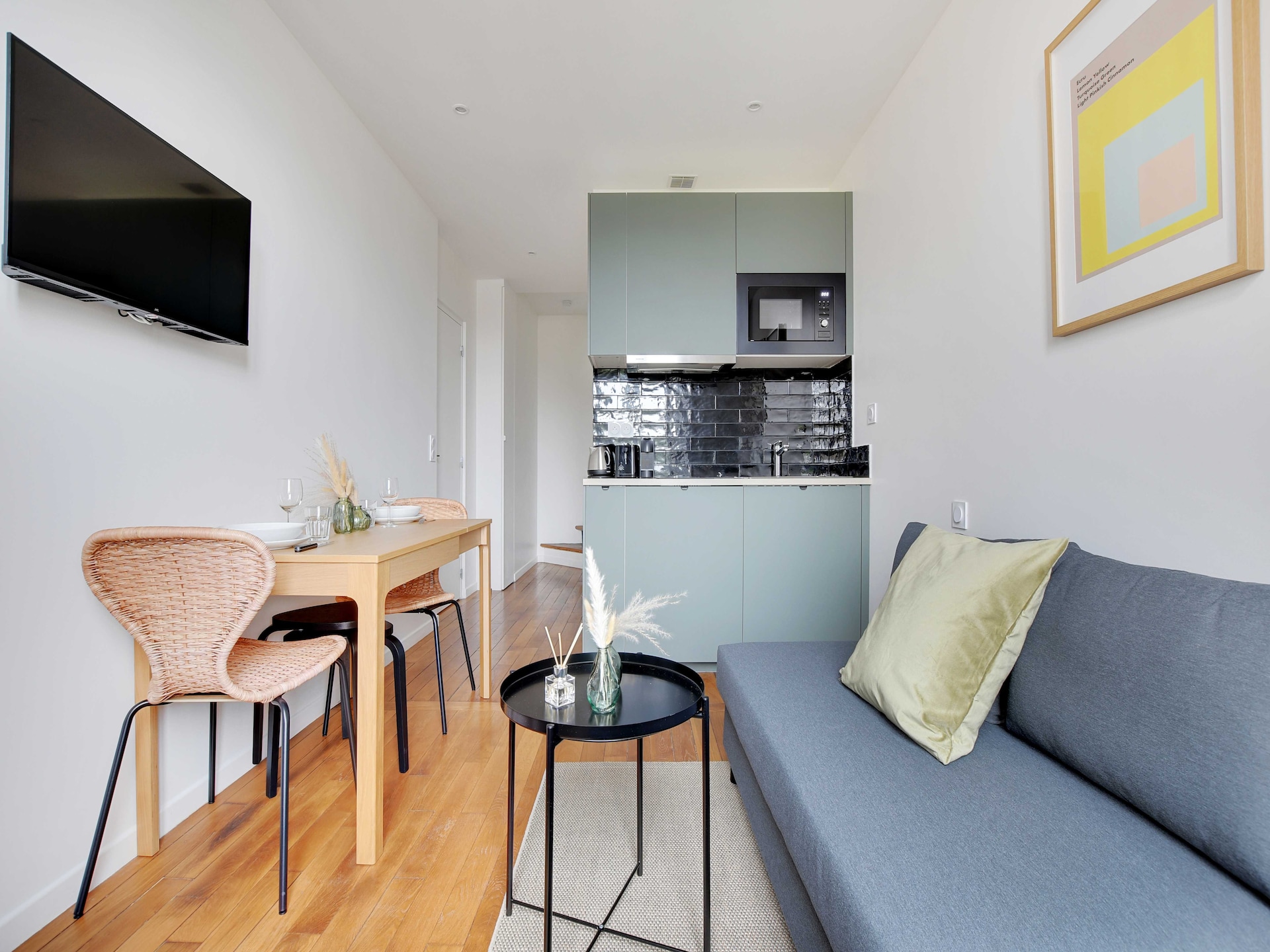 Licht duplex appartement in Nanterre, vlakbij RER A en Parijs - foto 1