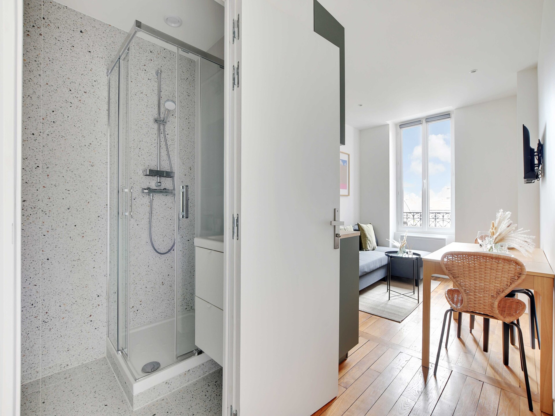 Licht duplex appartement in Nanterre, vlakbij RER A en Parijs - foto 7