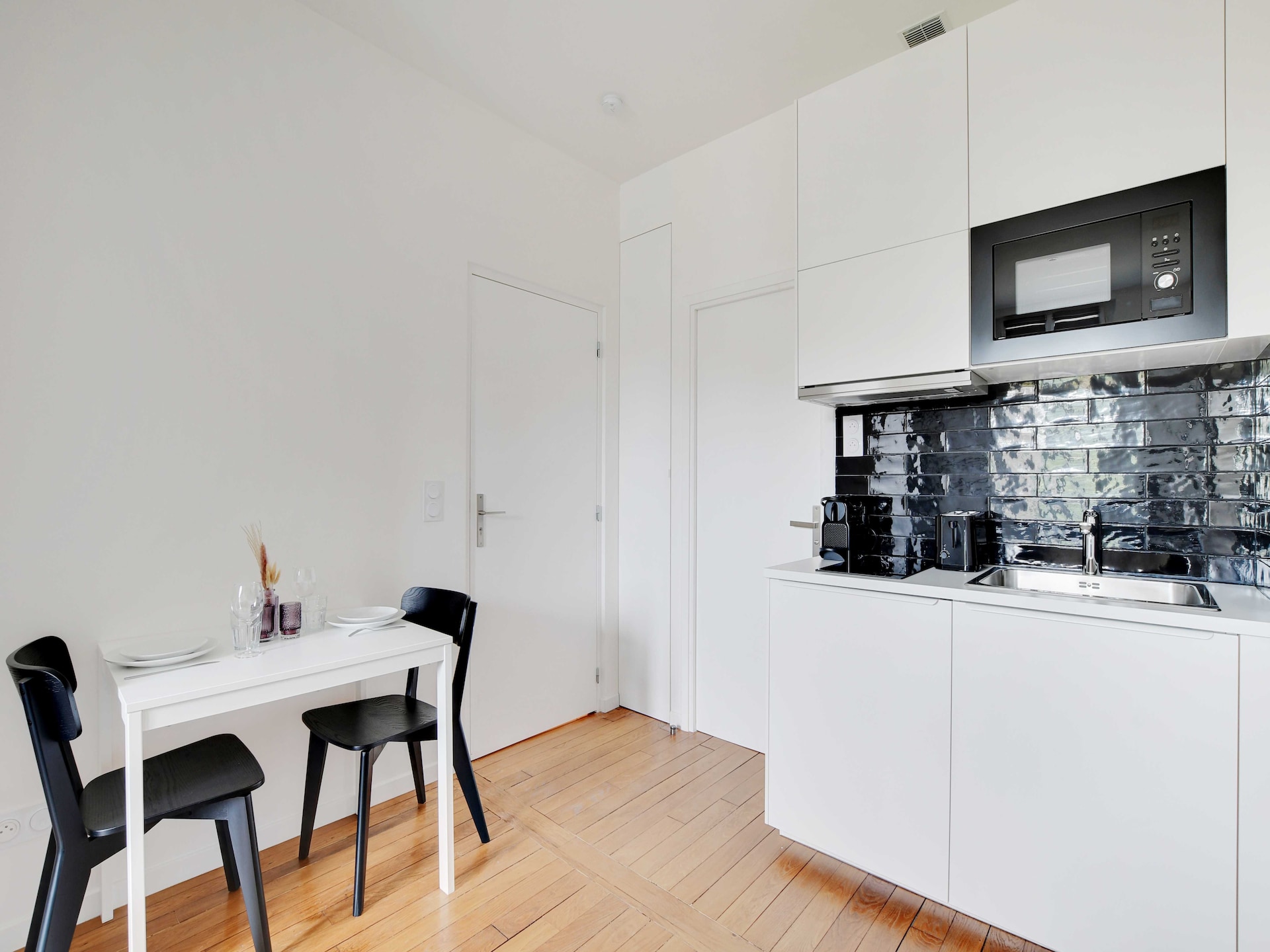 Compacte designstudio in Nanterre, op 1 minuut van RER A - foto 9