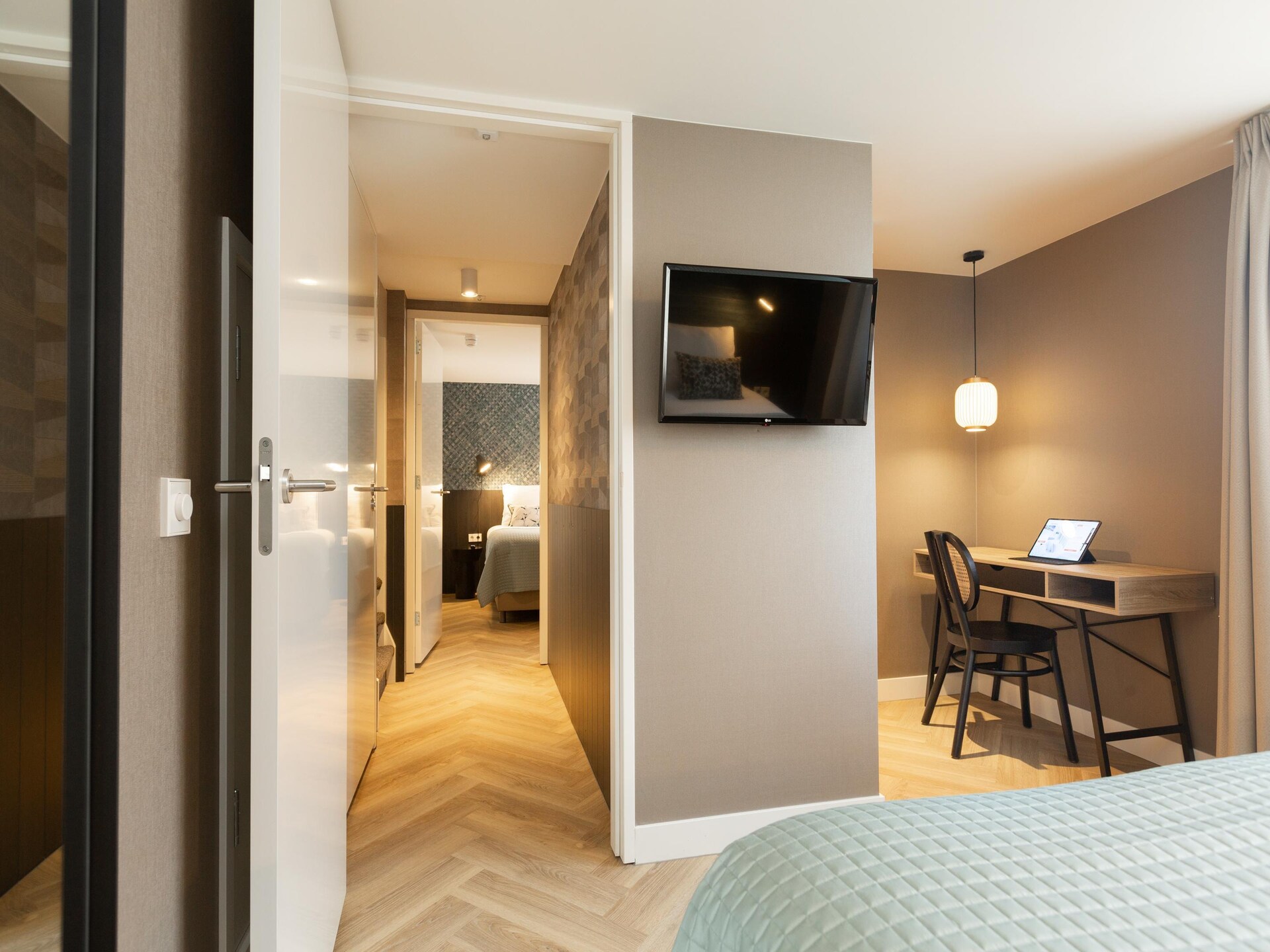 Stijlvol duplex appartement aan historische gracht in hartje Den Haag - foto 12