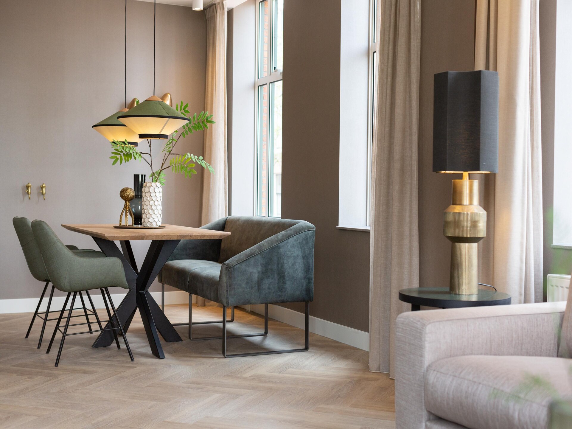 Stijlvol duplex appartement met grachtzicht in hartje Den Haag - foto 3