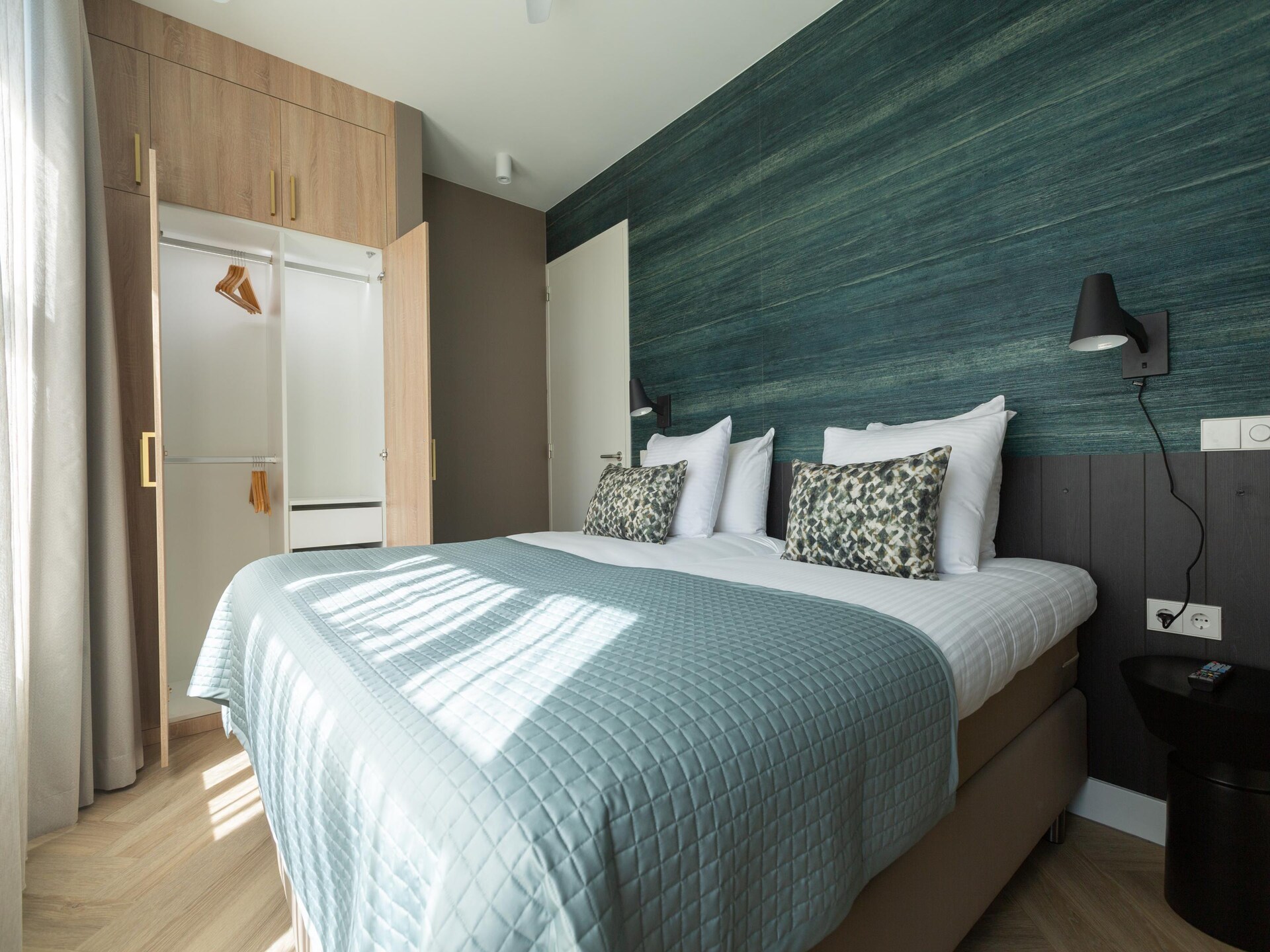 Stijlvol appartement aan de gracht in hartje Den Haag | 4p - foto 15