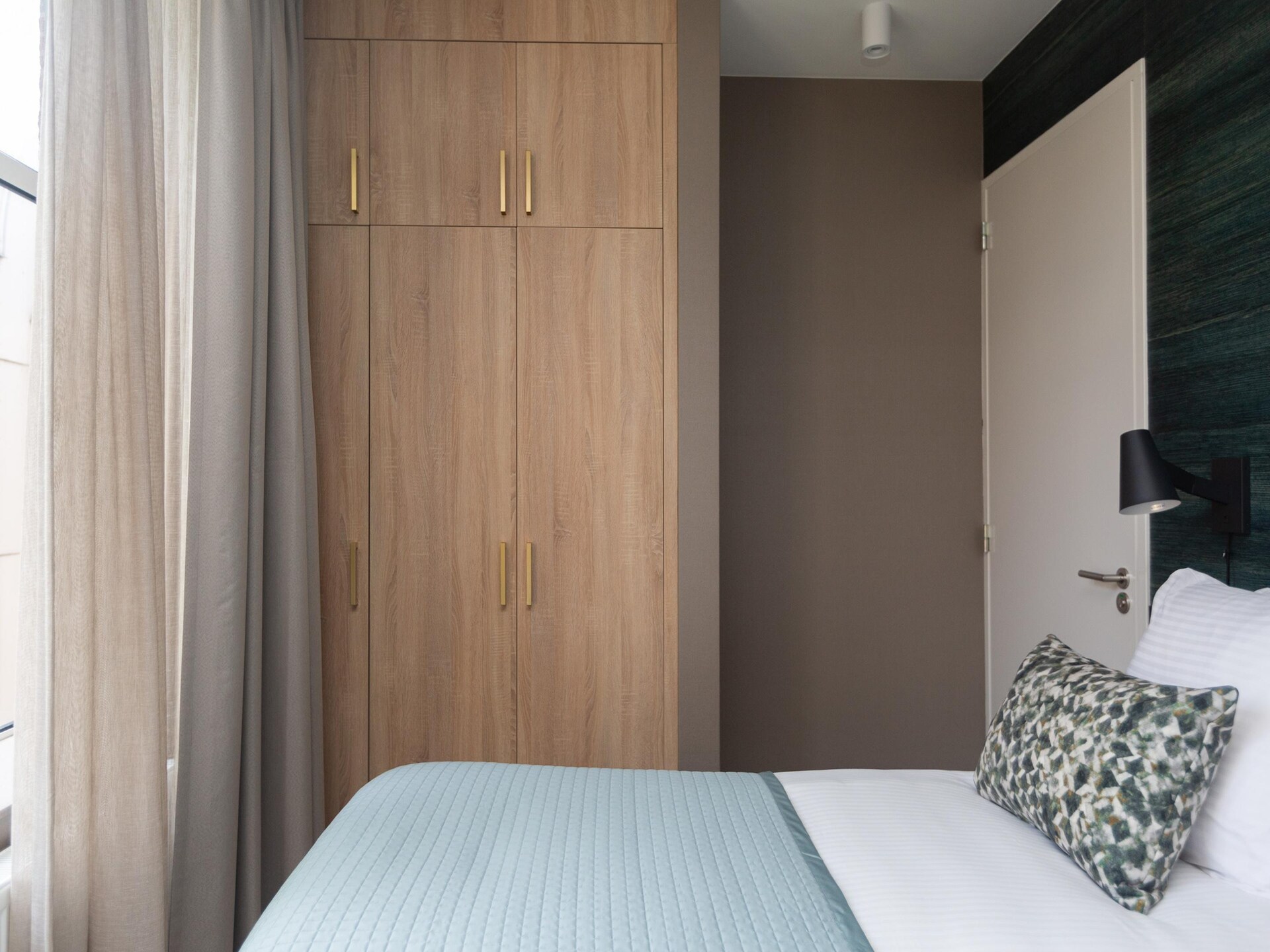 Stijlvol appartement aan de gracht in hartje Den Haag | 4p - foto 39
