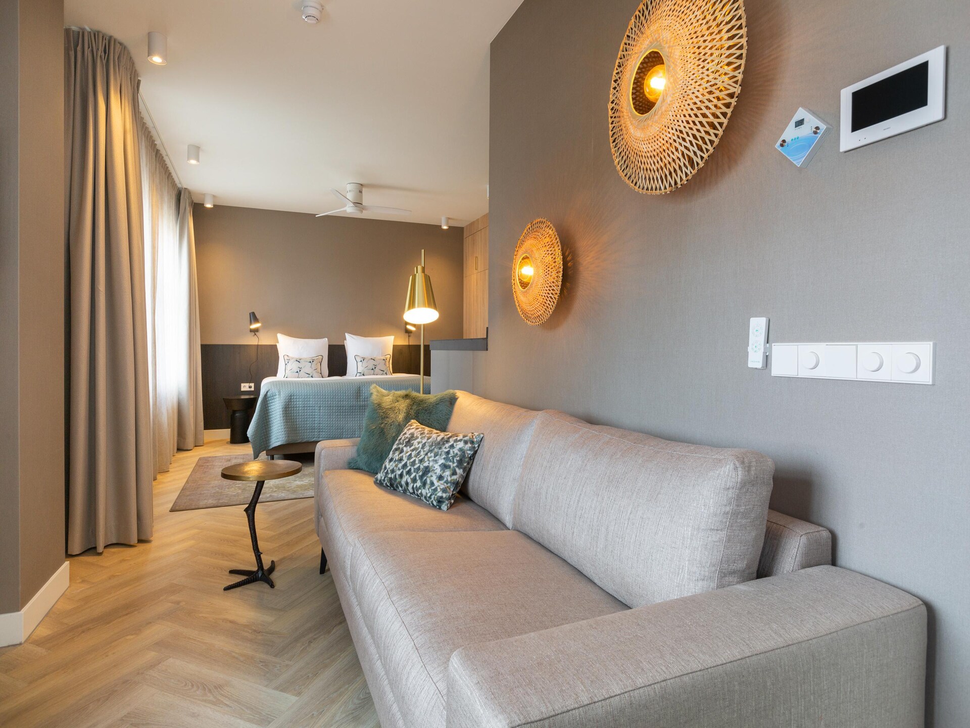 Sfeervol studio-appartement Maurits 5 in hippe Haagse wijk met grachtuitzicht - foto 8