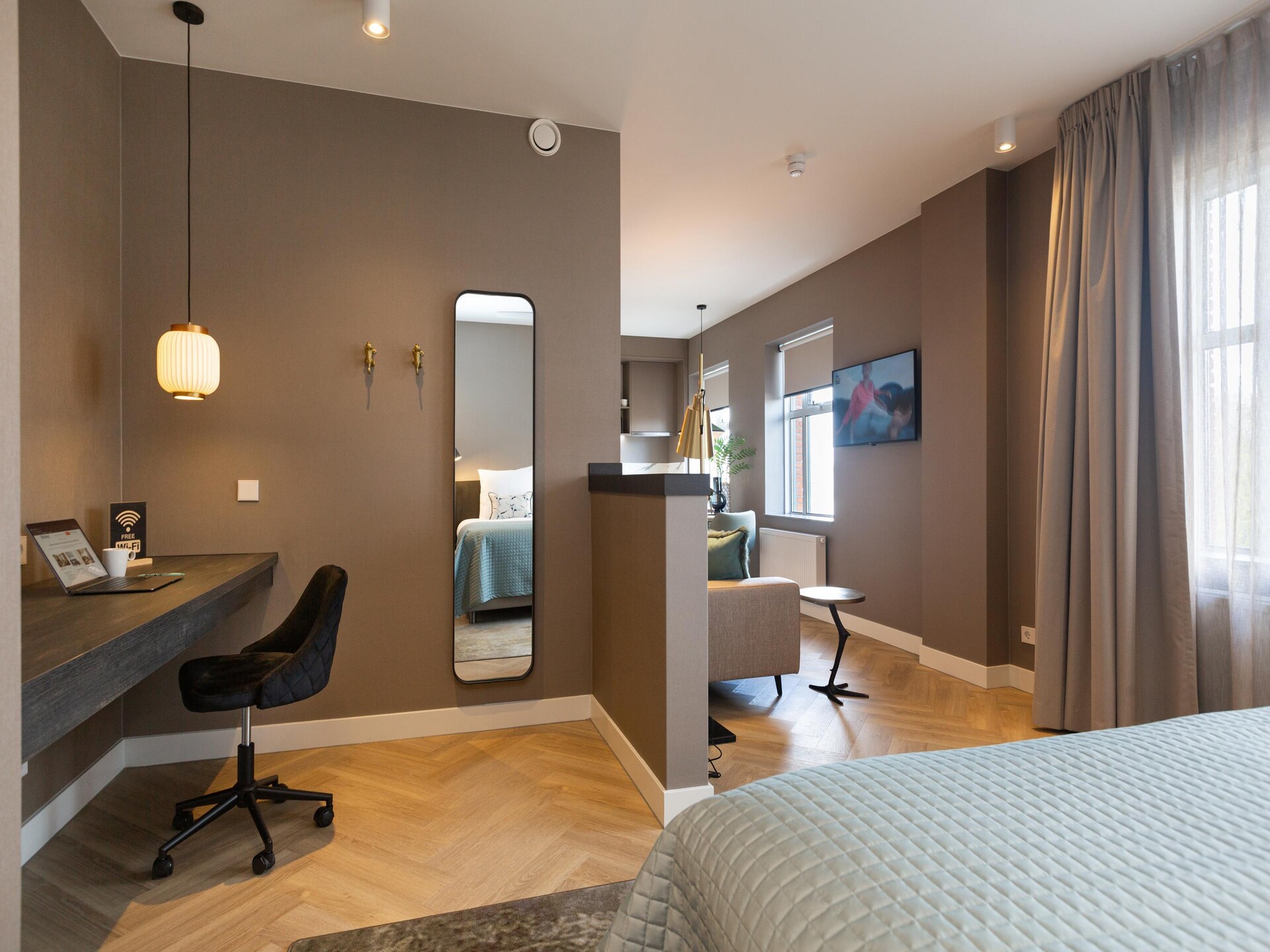 Sfeervol studio-appartement Maurits 5 in hippe Haagse wijk met grachtuitzicht - foto 17