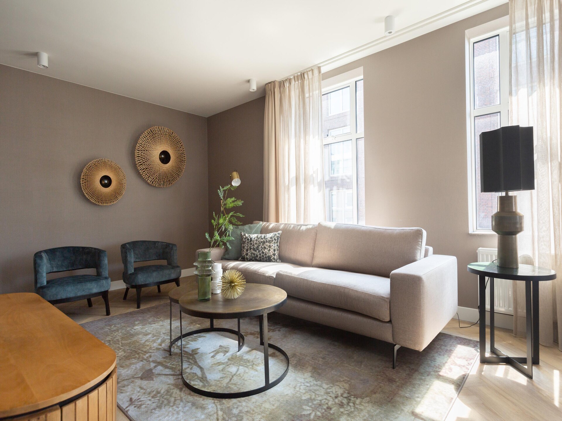 Stijlvol appartement met grachtenuitzicht in levendige Haagse wijk - foto 8