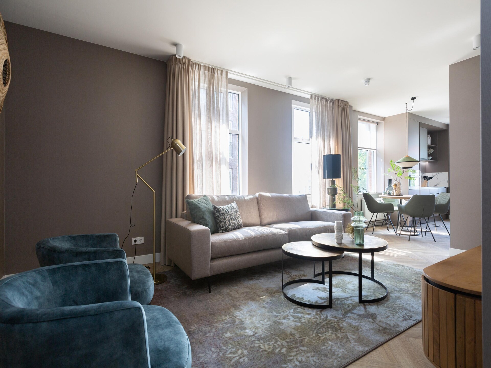 Stijlvol appartement met grachtenuitzicht in levendige Haagse wijk - foto 21