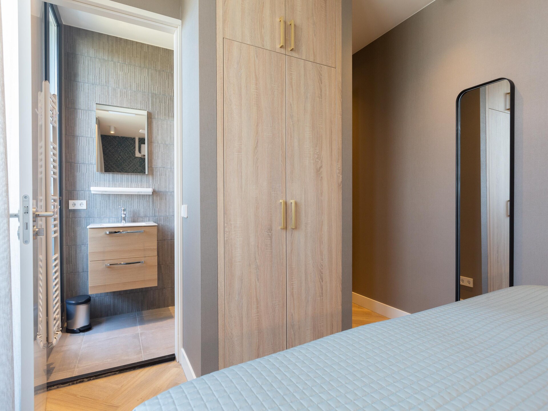 Stijlvol penthouse met panoramisch uitzicht in hartje Den Haag - foto 20
