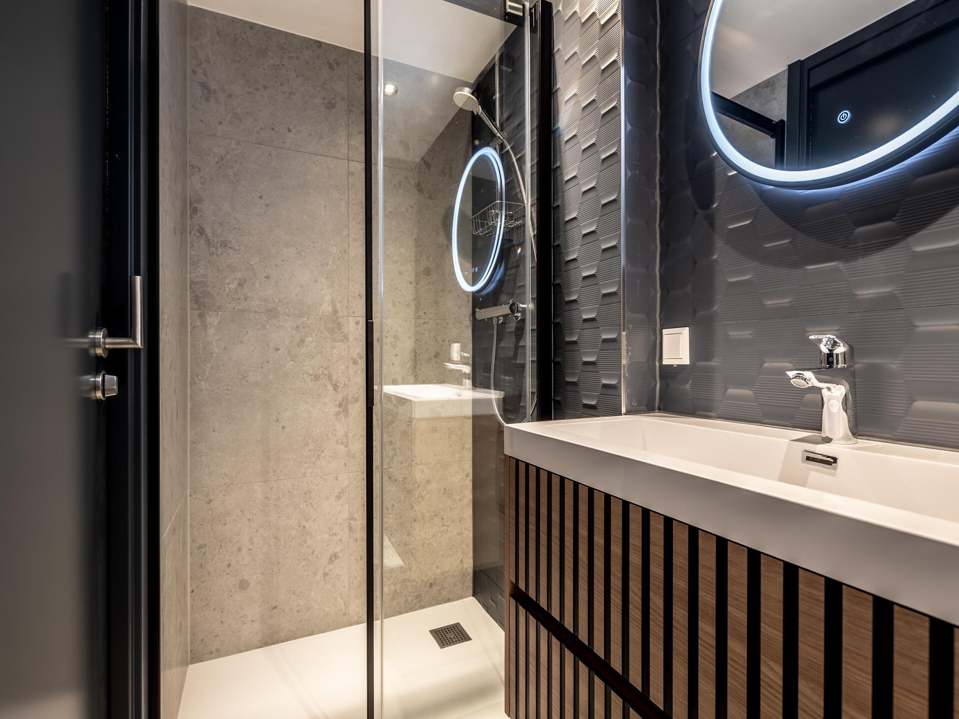 Sfeervol studio-appartement aan pittoreske gracht in hartje Delft - foto 18