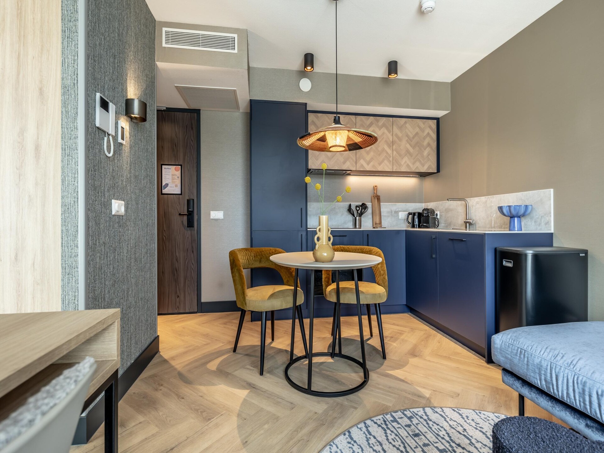 Sfeervol studio-appartement aan pittoreske gracht in hartje Delft - foto 6