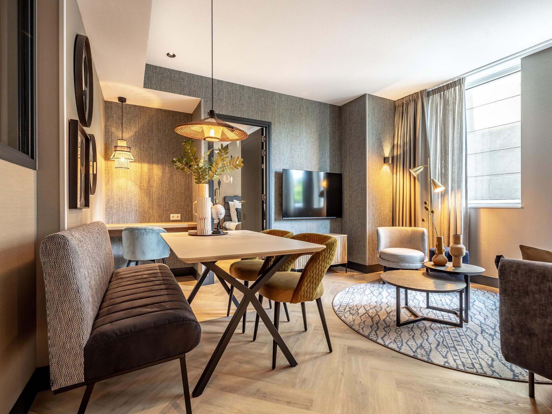 Stijlvol gezinsappartement in hartje Delft met tuin en airco - foto 11