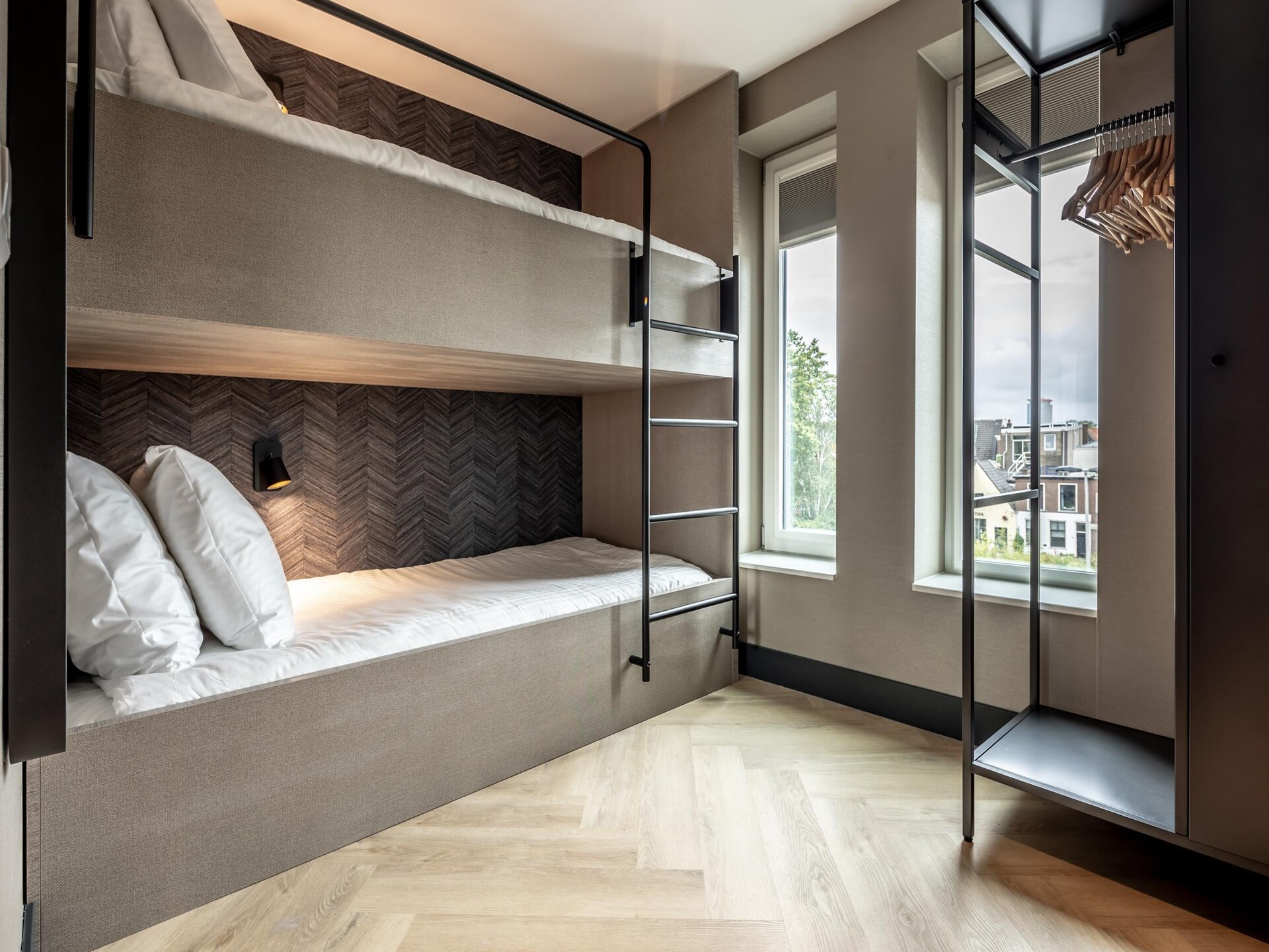 Stijlvol gezinsappartement Delft 3B met tuin, airco en 2 slaapkamers - foto 12