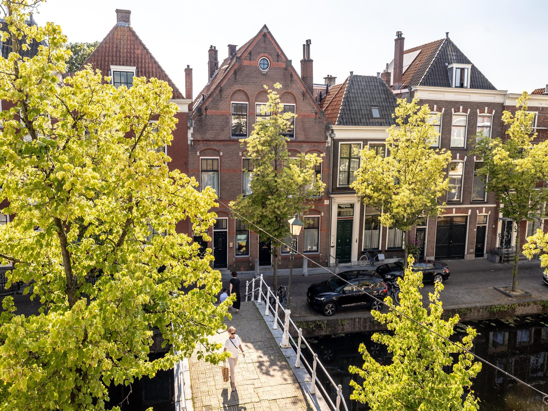 Grachtenappartement Delft: uniek verblijf met uitzicht en airconditioning - foto 25