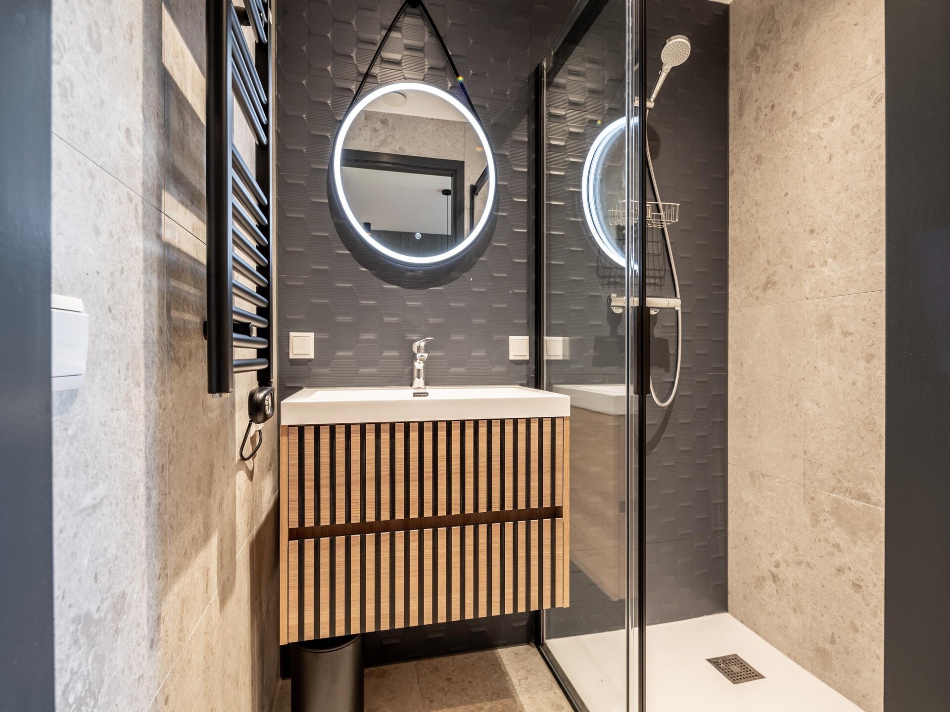 Stijlvol appartement Delft met tuin, airconditioning en werkplek - foto 23