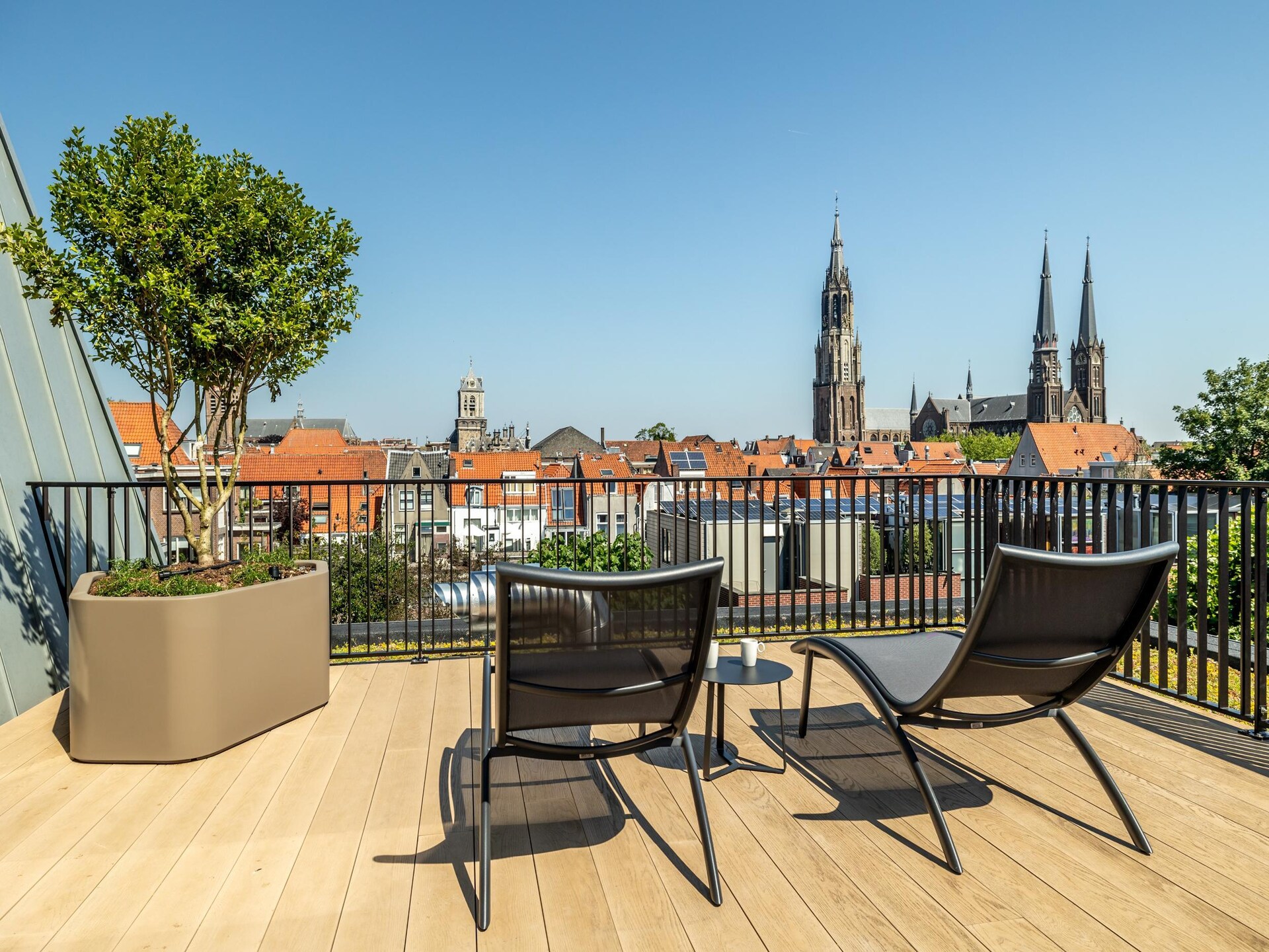 Stijlvol appartement met privé dakterras en uitzicht over Delft - foto 27