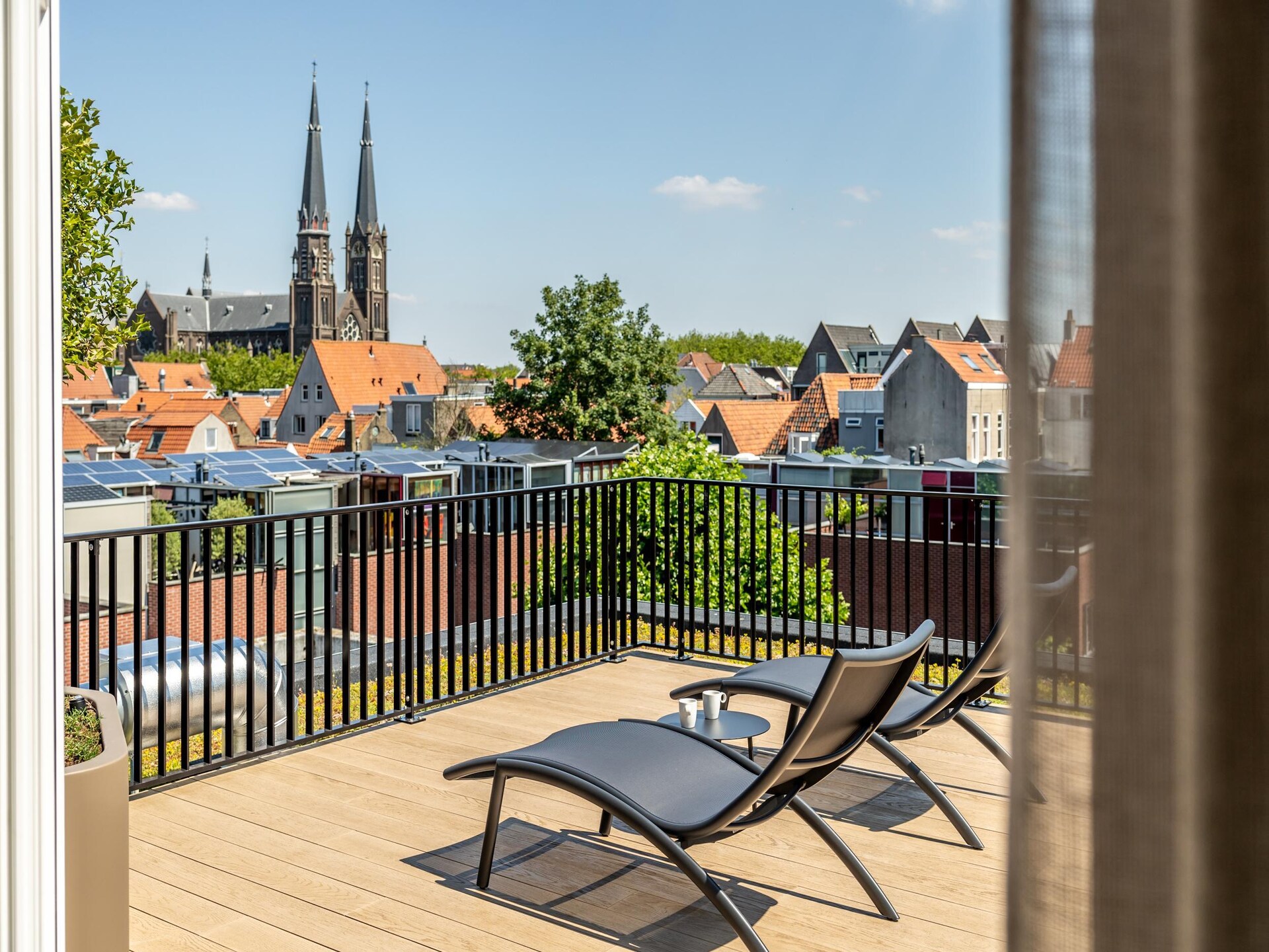 Stijlvol appartement met privé dakterras en uitzicht over Delft - foto 30