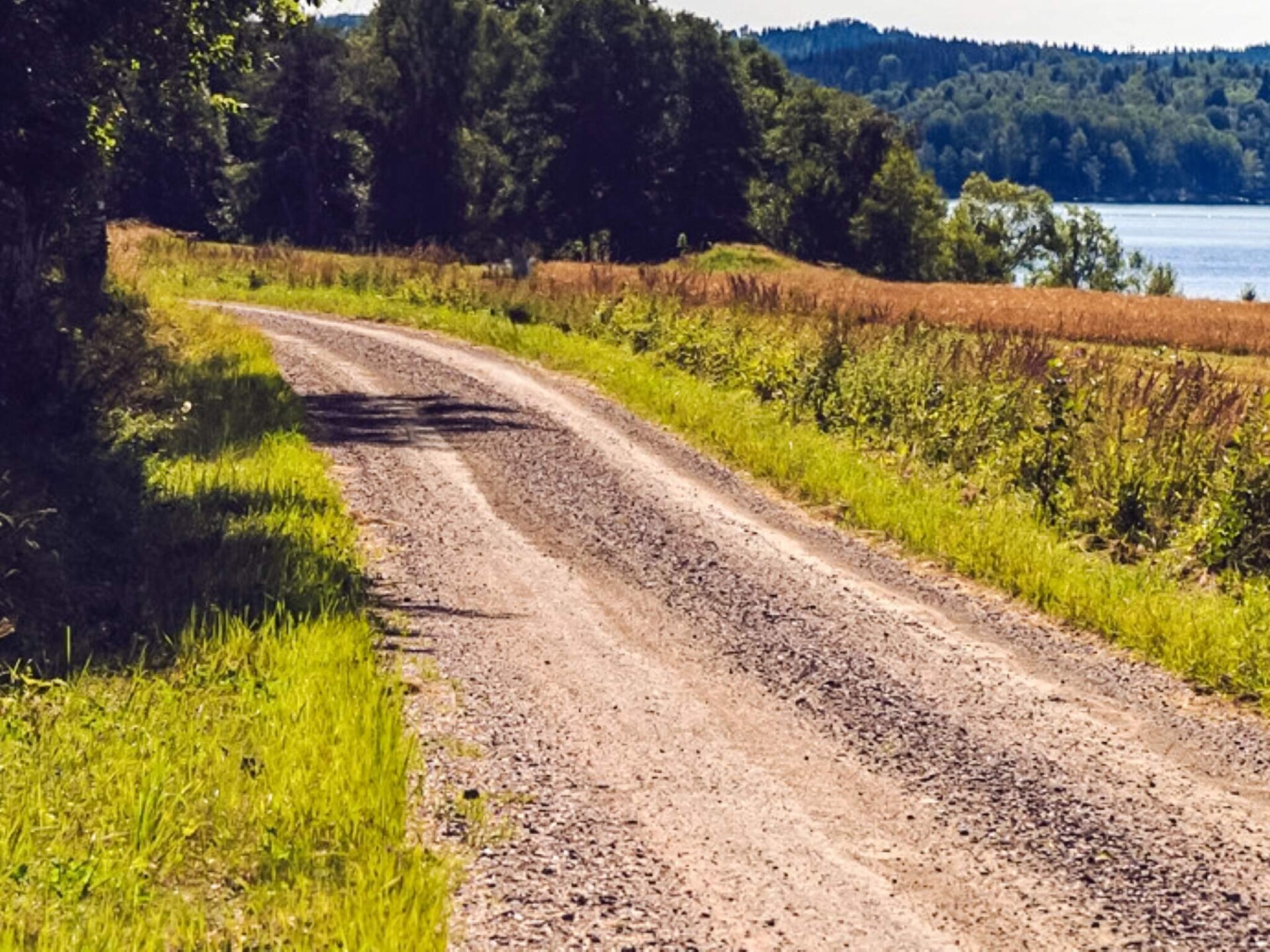 Vakantiehuis nabij centrum Åmmeberg aan het meer Åmmelången - foto 3