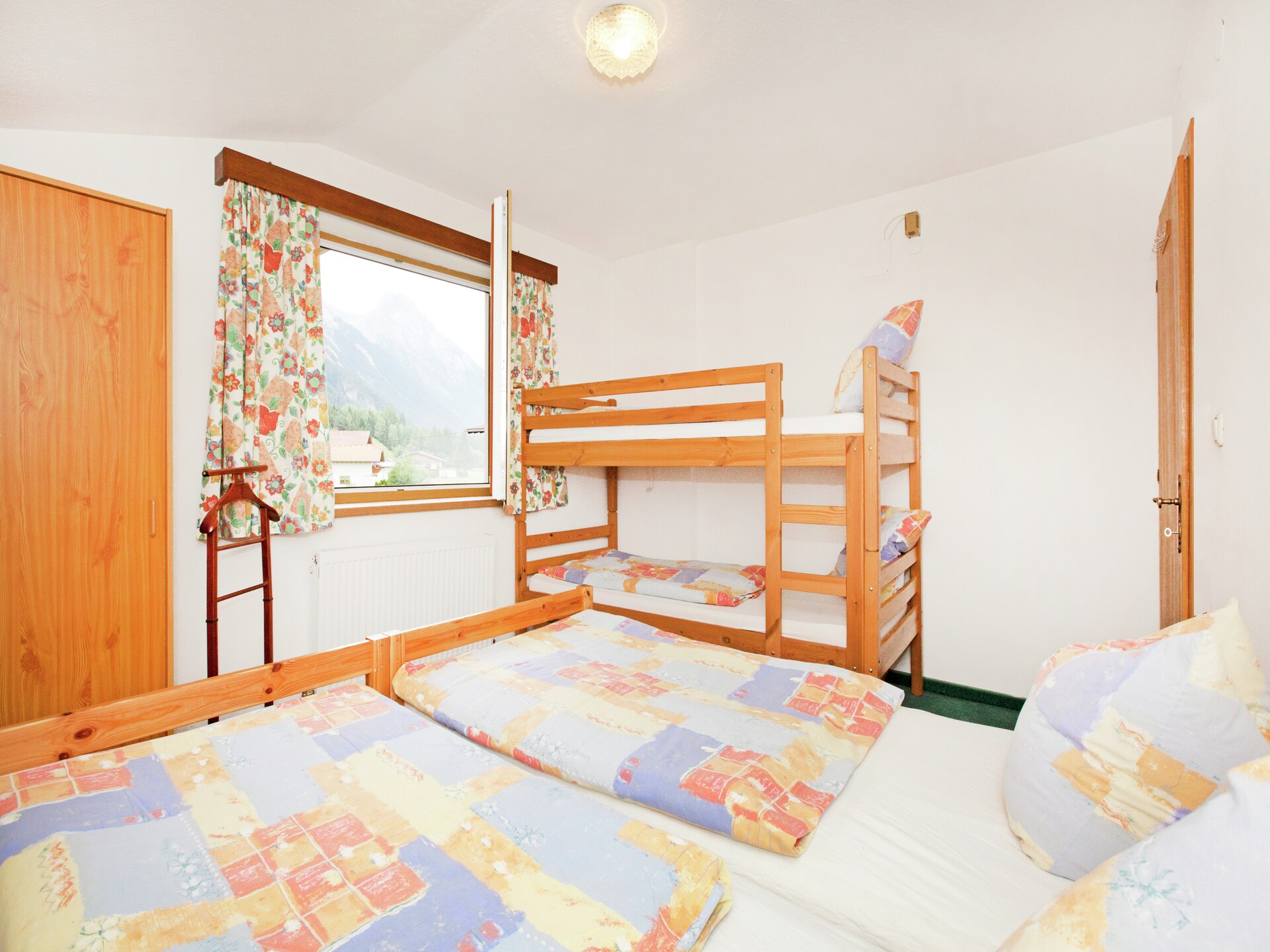 Op 1,0 km van centrum: Ruim appartement aan de piste in Pettneu - foto 14