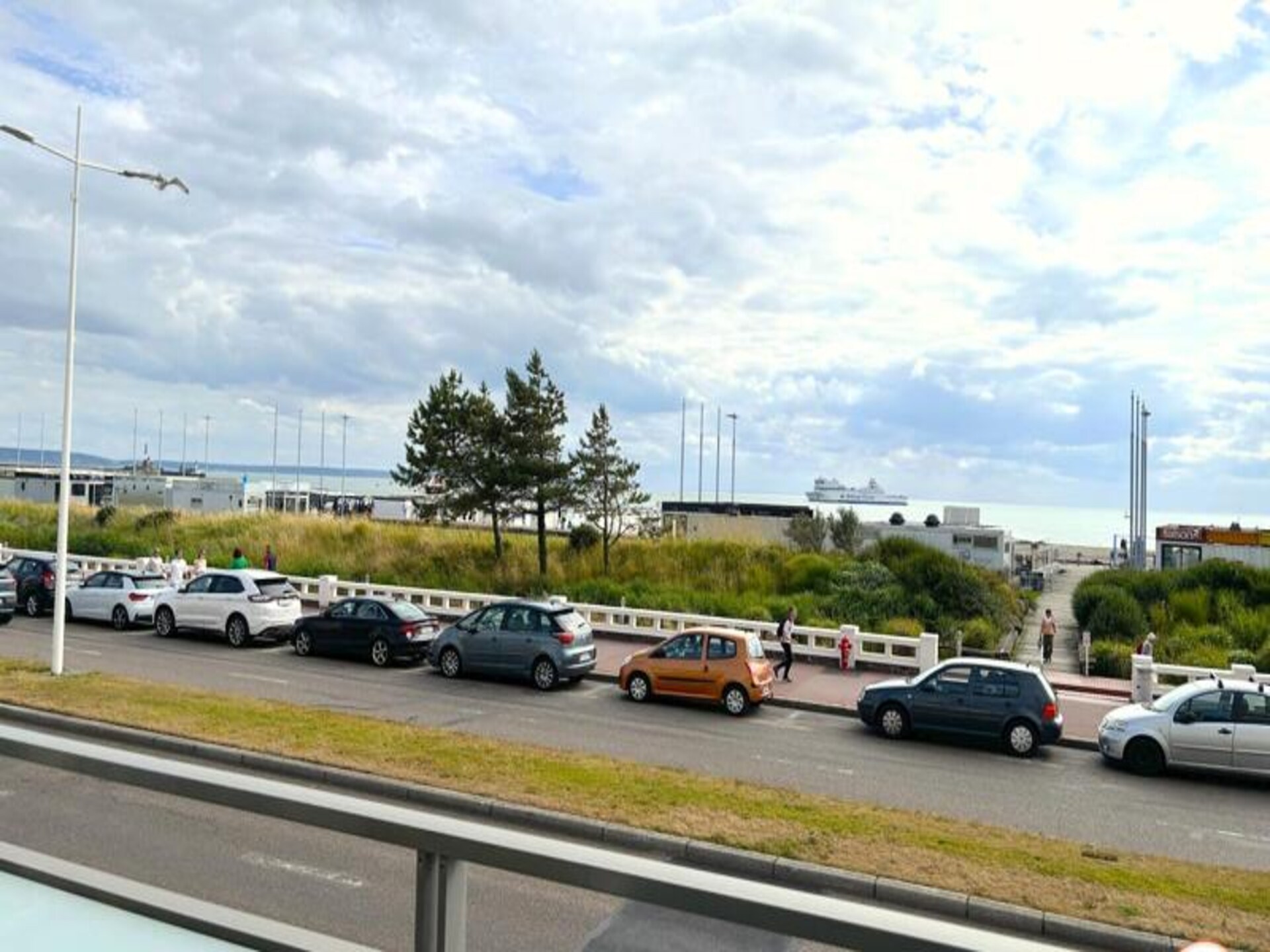 Le Bord De Mer: stijlvol appartement met zeezicht en terras in Le Havre - foto 16
