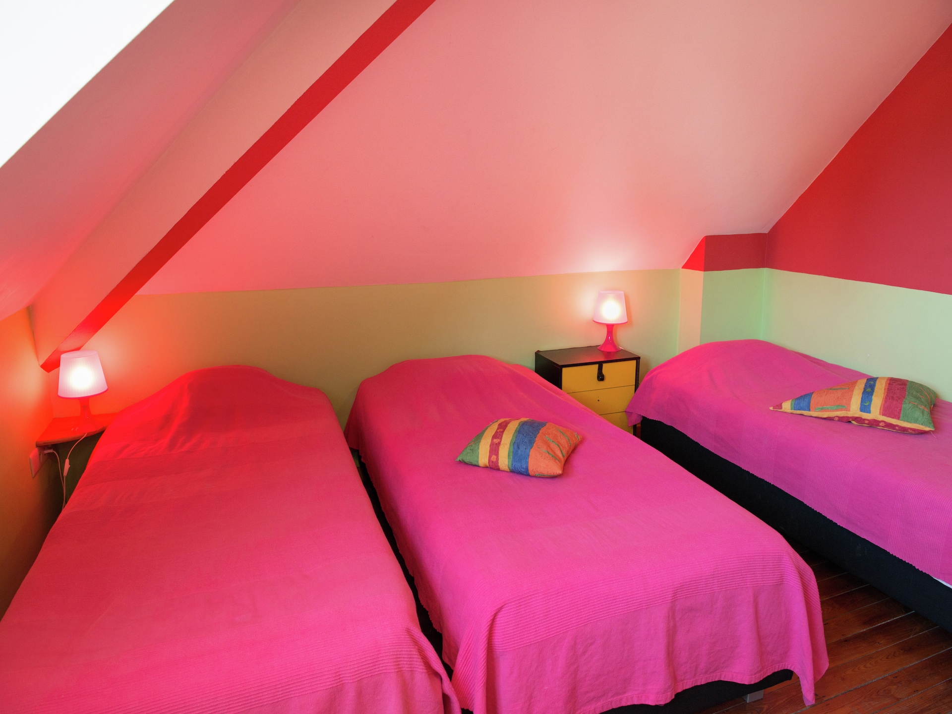 15-persoons vakantiehuis Les Bastinettes met zwembad en sauna in Stoumont - foto 13