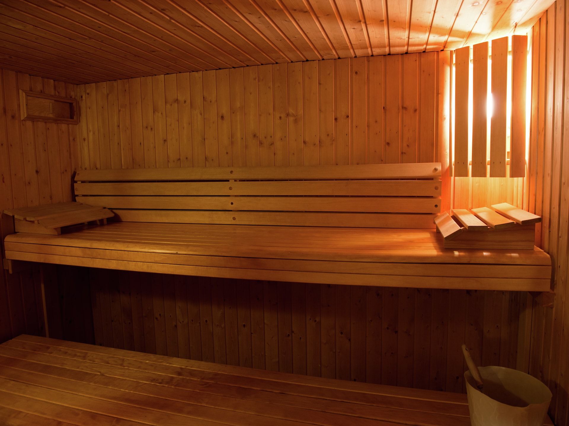 15-persoons vakantiehuis Les Bastinettes met zwembad en sauna in Stoumont - foto 5