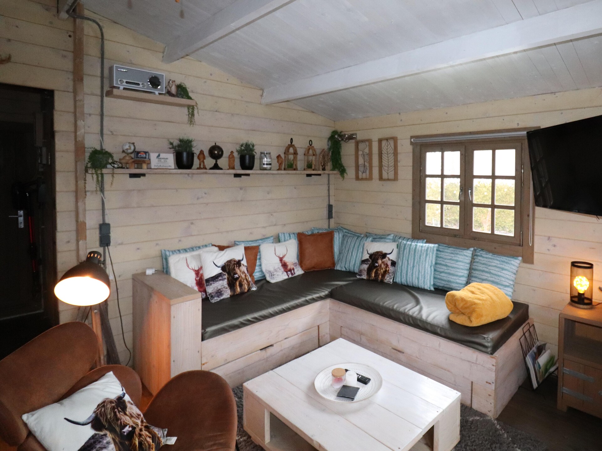Gezellige vrijstaande cabin in Tzummarum, nabij Friese kust en Franeker - foto 9