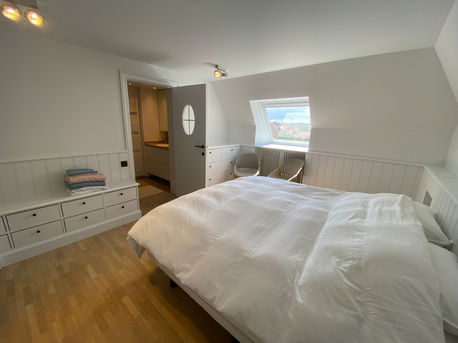 Duplex appartement met sauna en garage bij het strand van Knokke-Heist - foto 11