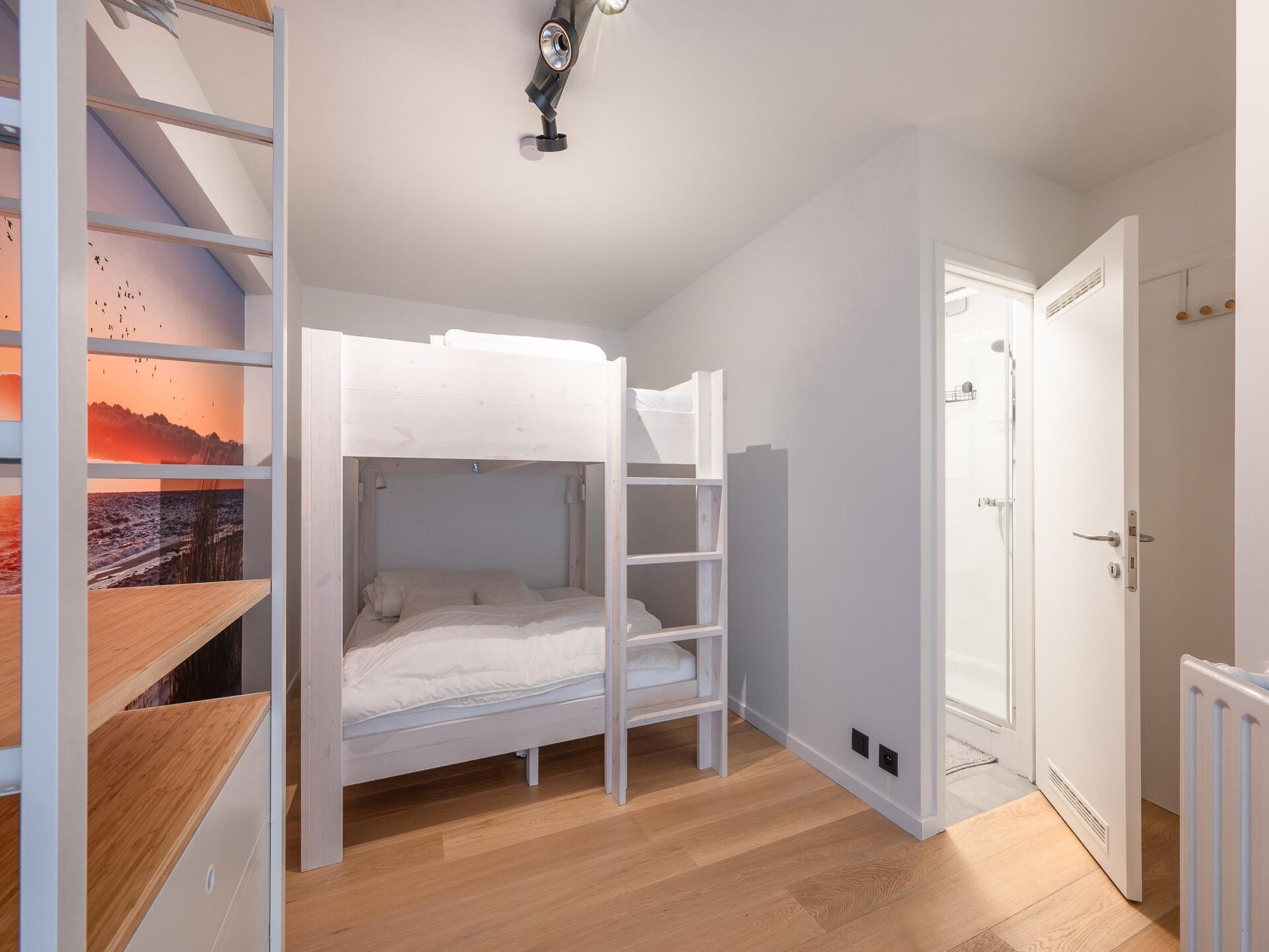 Licht appartement in Duinbergen met 2 terrassen, vlakbij het strand - foto 12