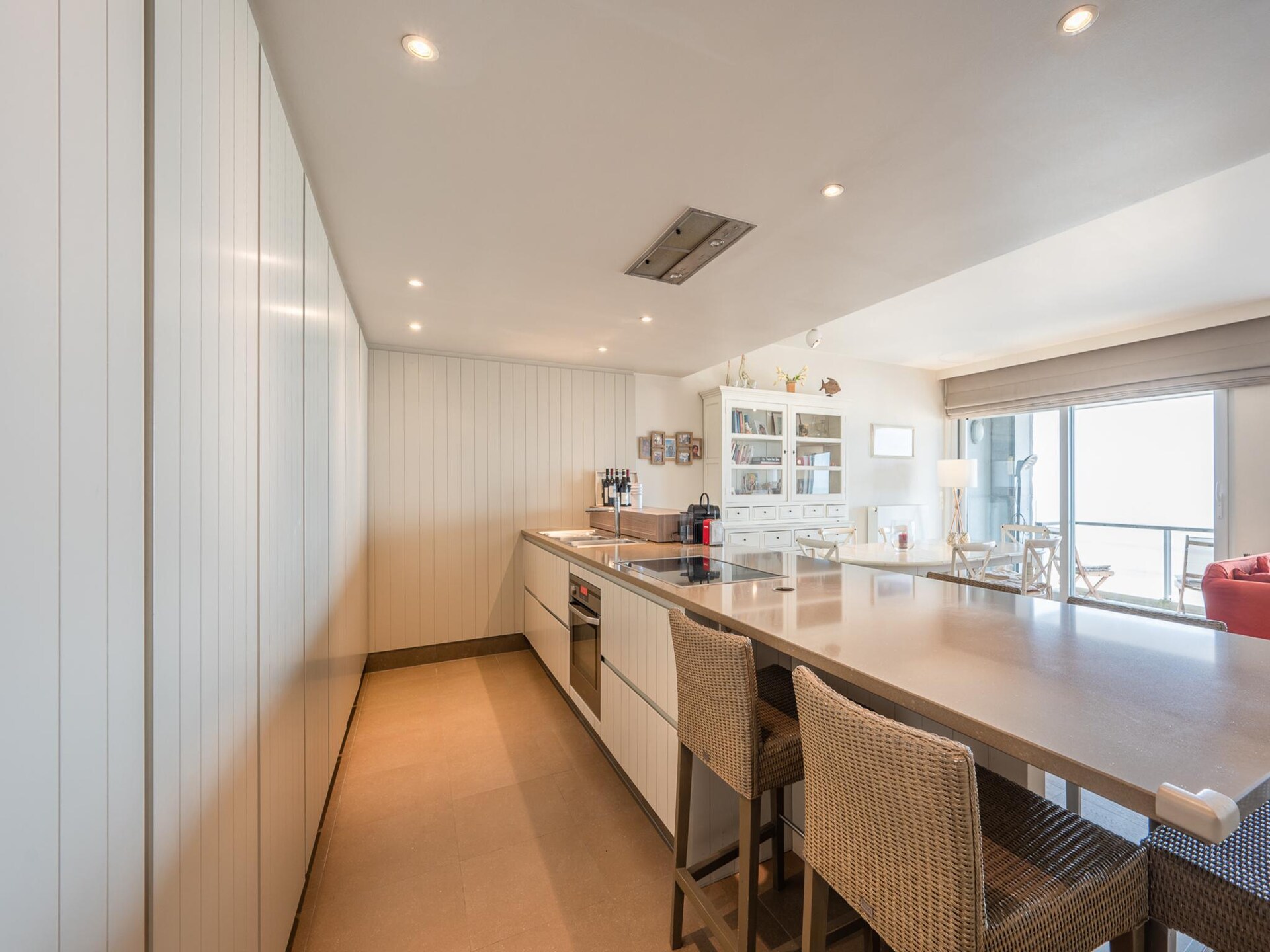 Licht appartement voor 6 personen met 3 balkons nabij de kust van Knokke-Heist - foto 6