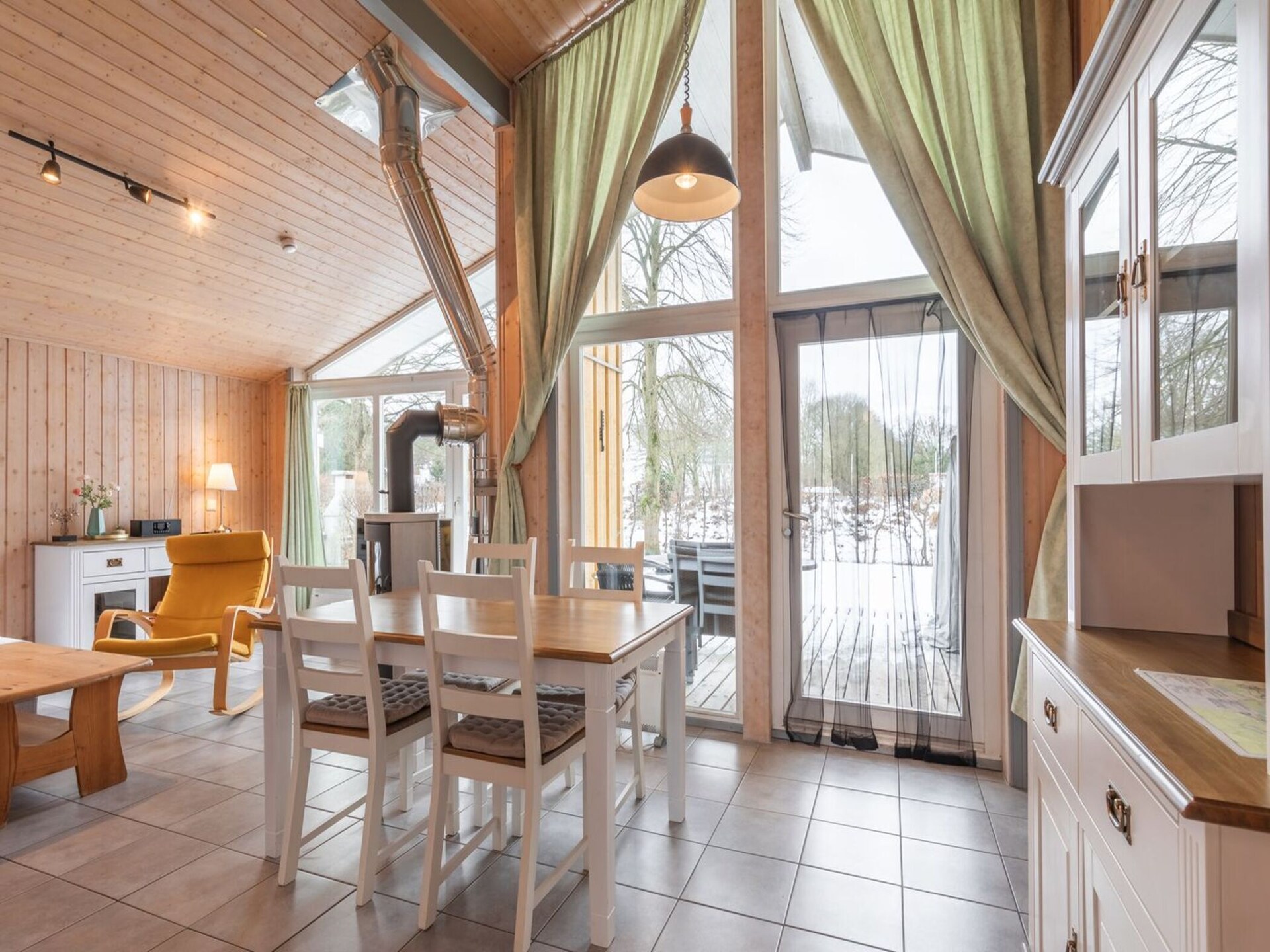 Vrijstaand vakantiehuis aan het Granzower Meer met eigen tuin - foto 5