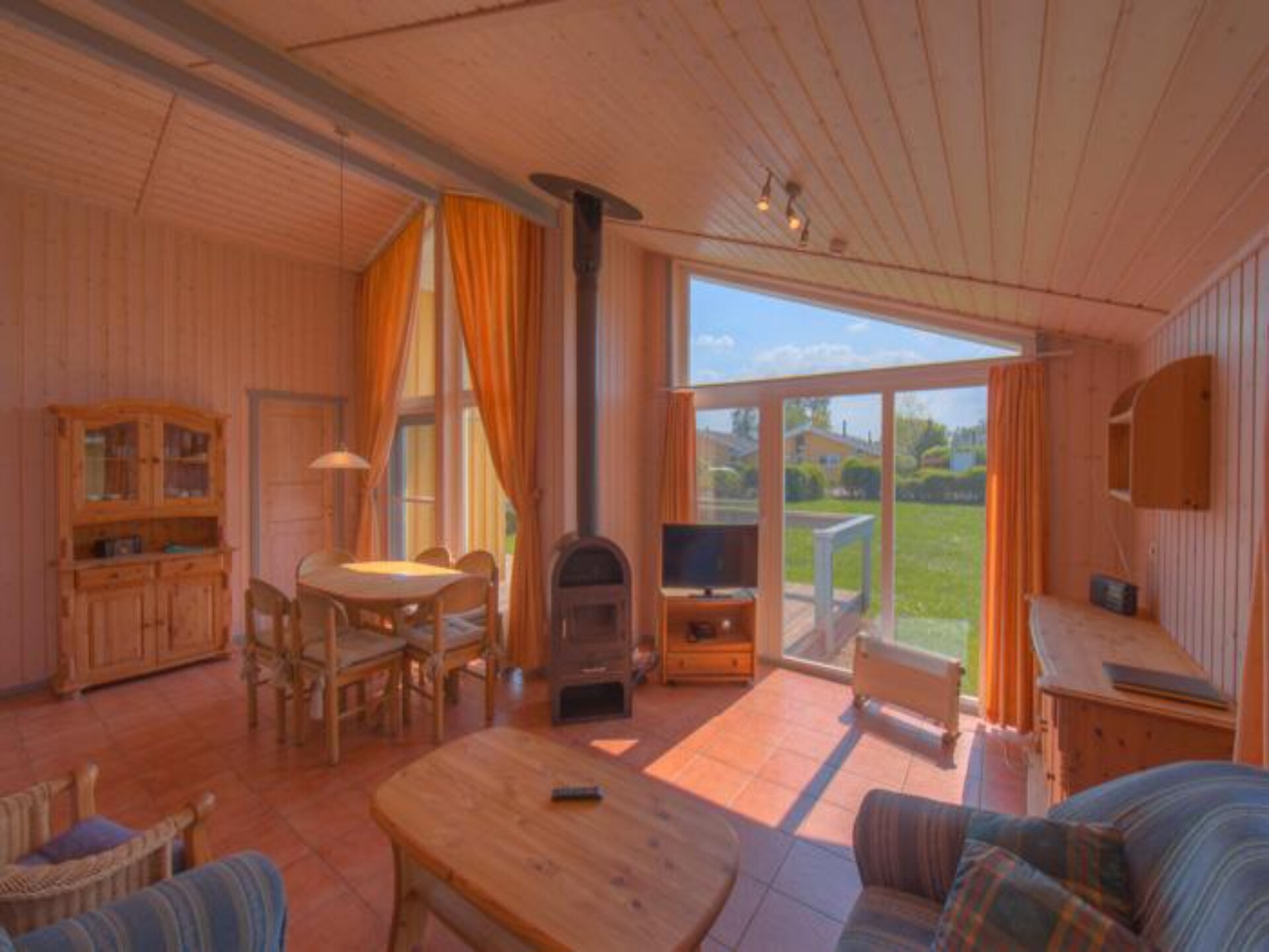 Vakantiehuis aan de Müritz met eigen strand op 400 meter - foto 2
