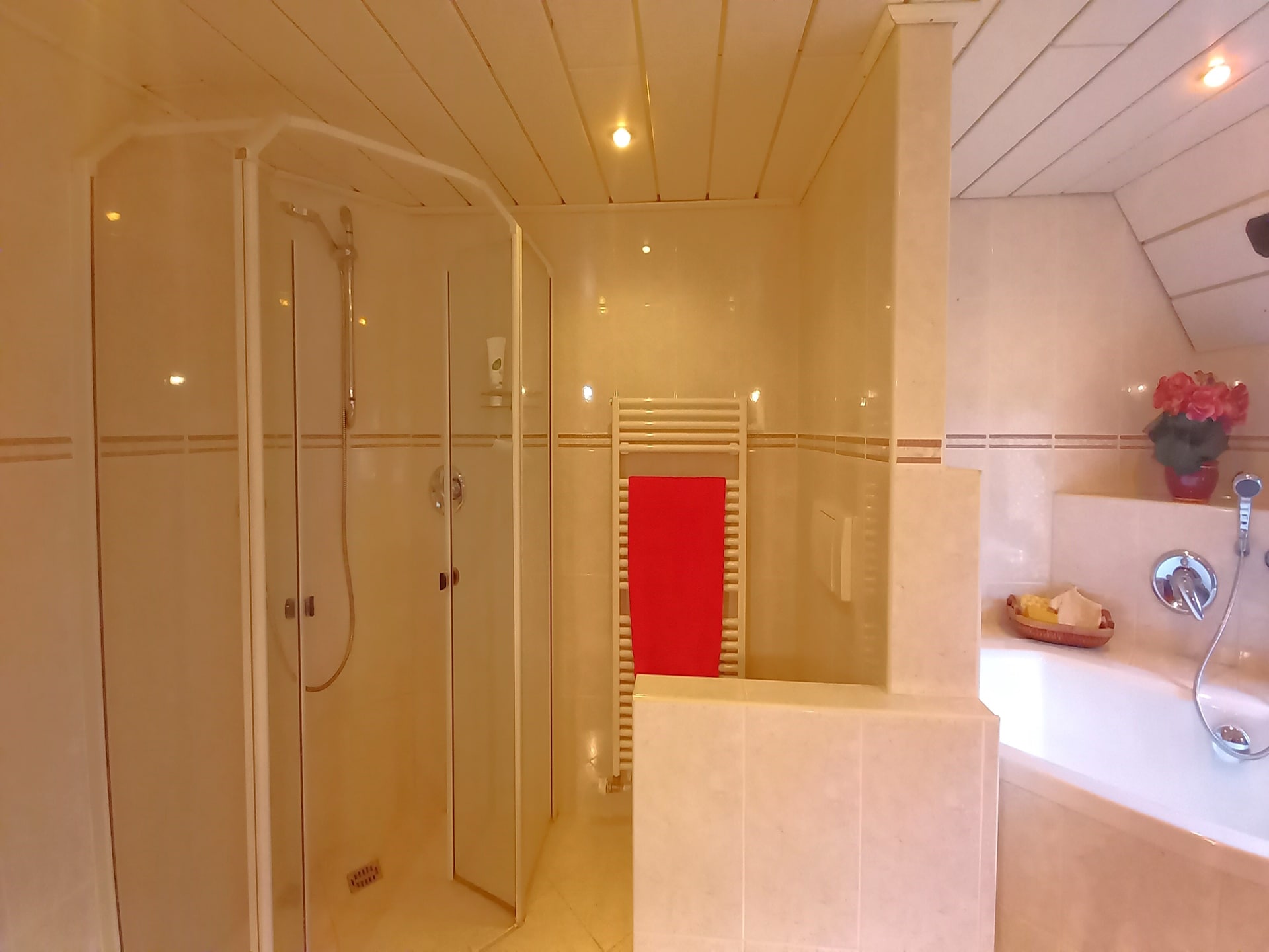 Ruim appartement met terras en tuin nabij Strandsolbad Staßfurt - foto 15