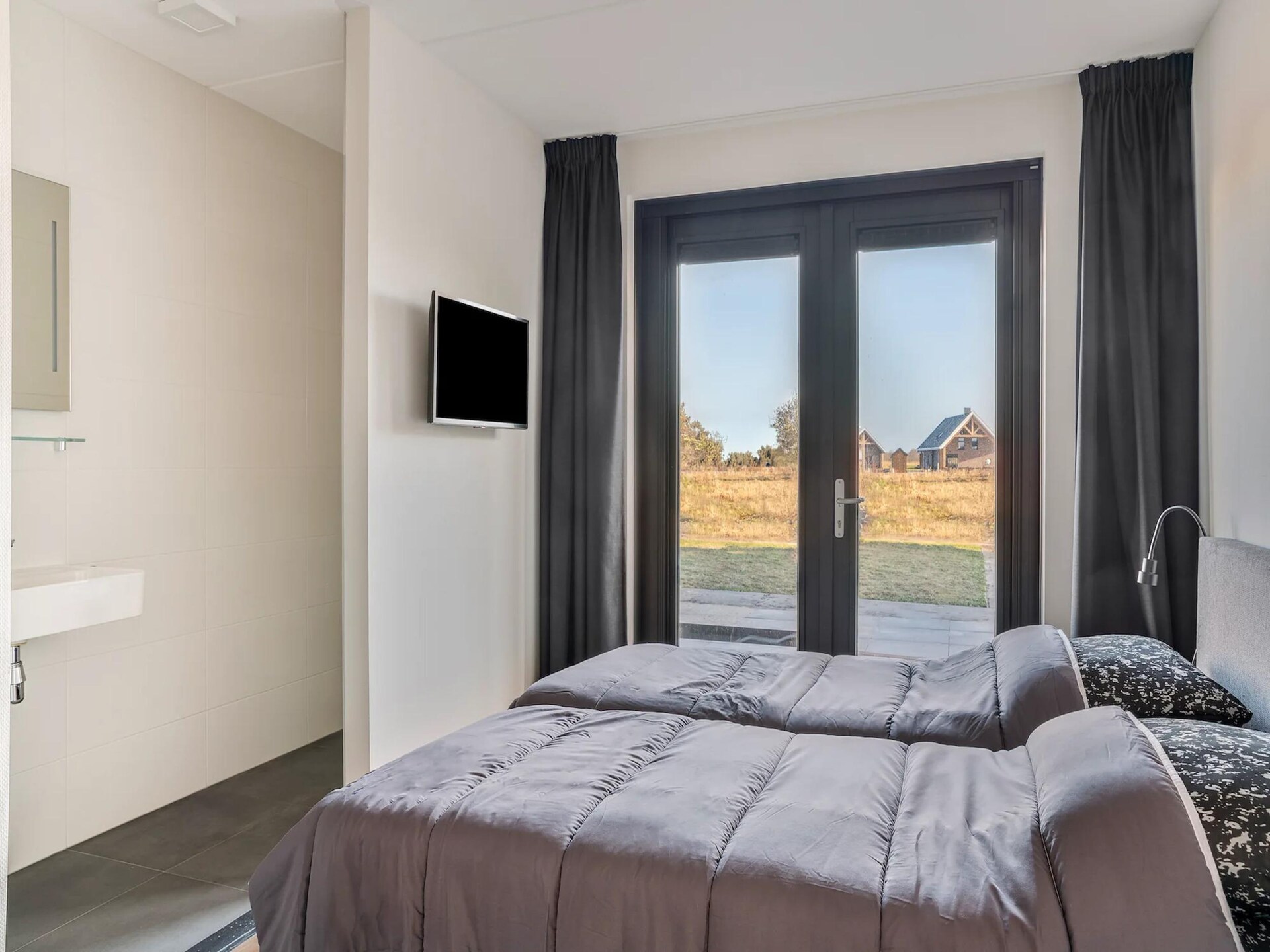 Water villa met wellness en aanlegsteiger op Summio Waterpark Zwartkruis - foto 9