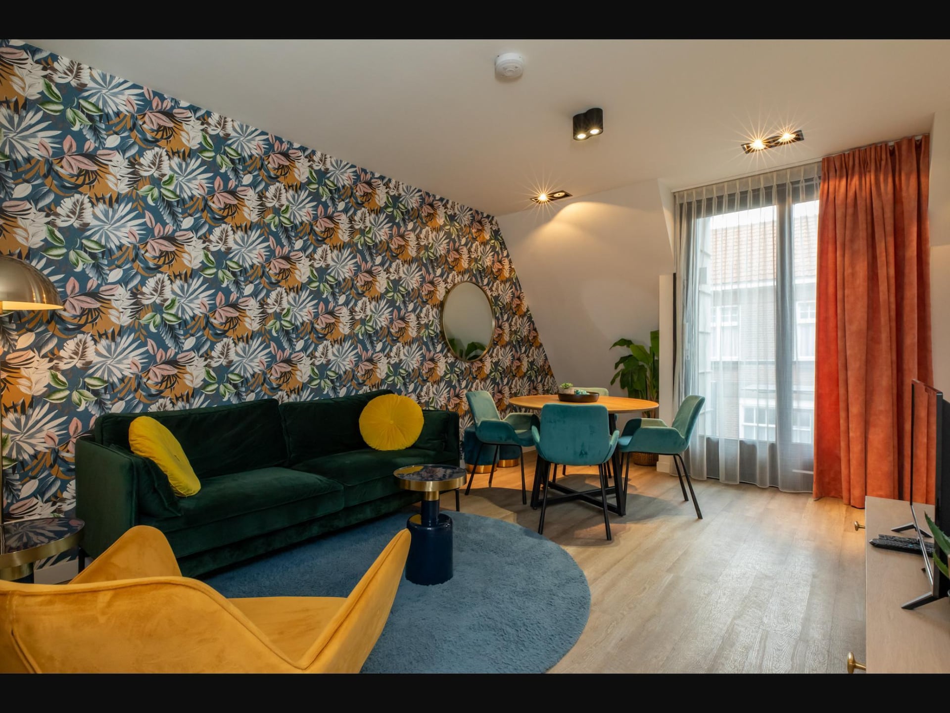 Kleurrijk appartement aan de Langstraat, 100m van strand Zoutelande - foto 5