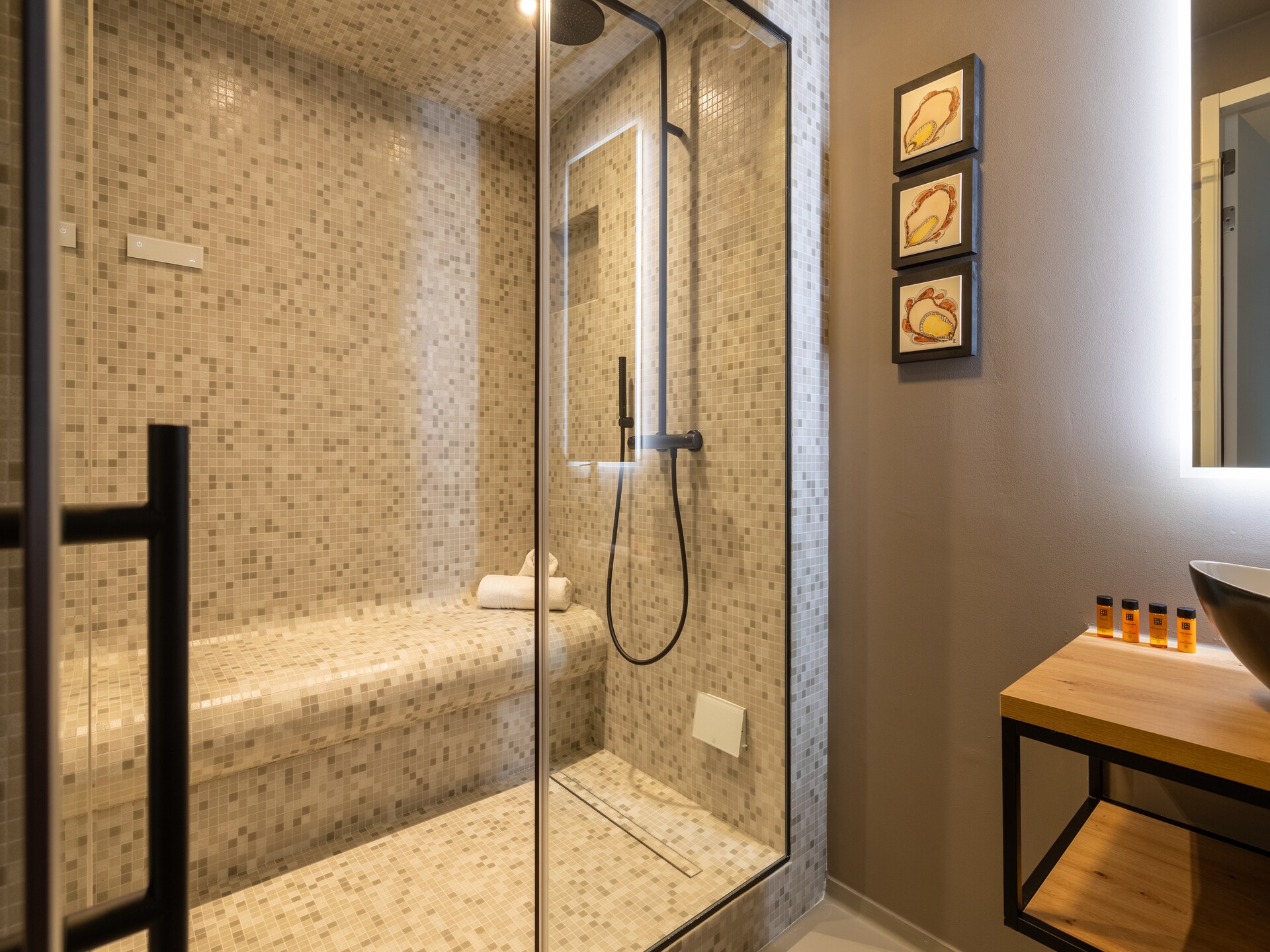 Vista Maris: Designappartement aan jachthaven met hamam, 100m van strand - foto 22