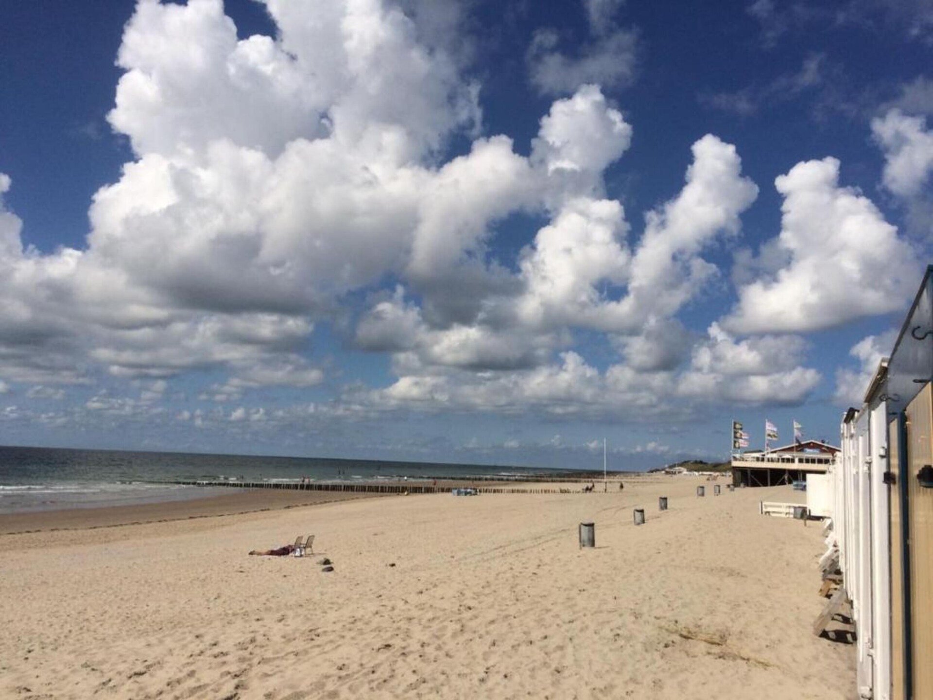 Licht studio-appartement in hartje Zoutelande, 200m van het strand - foto 25