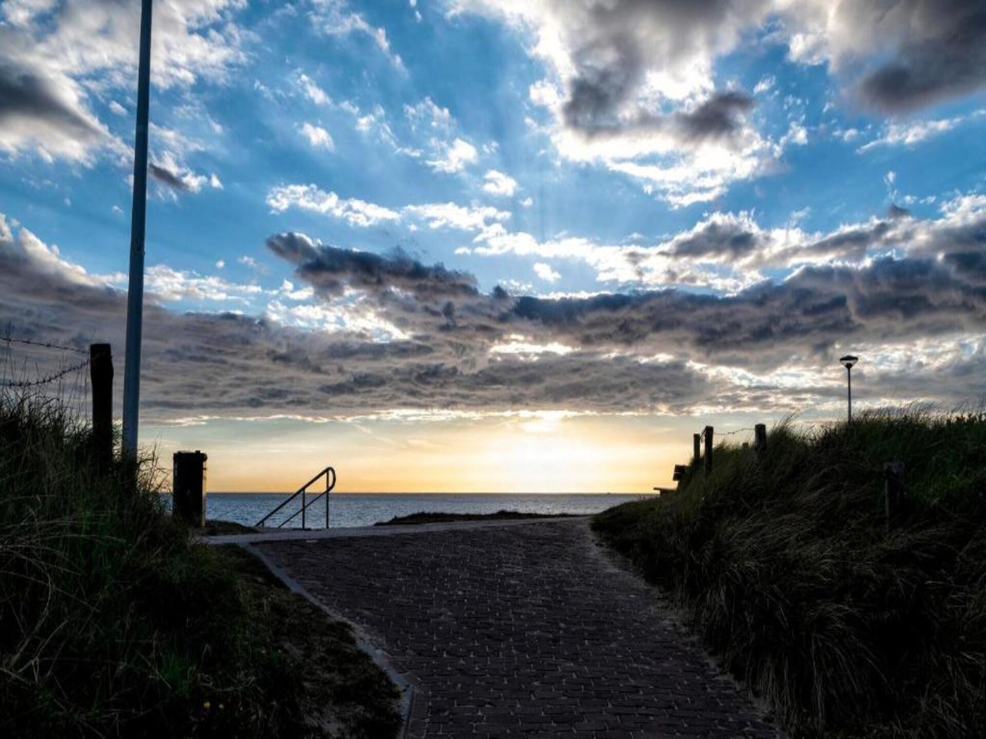 Licht studio-appartement in hartje Zoutelande, 200m van het strand - foto 20