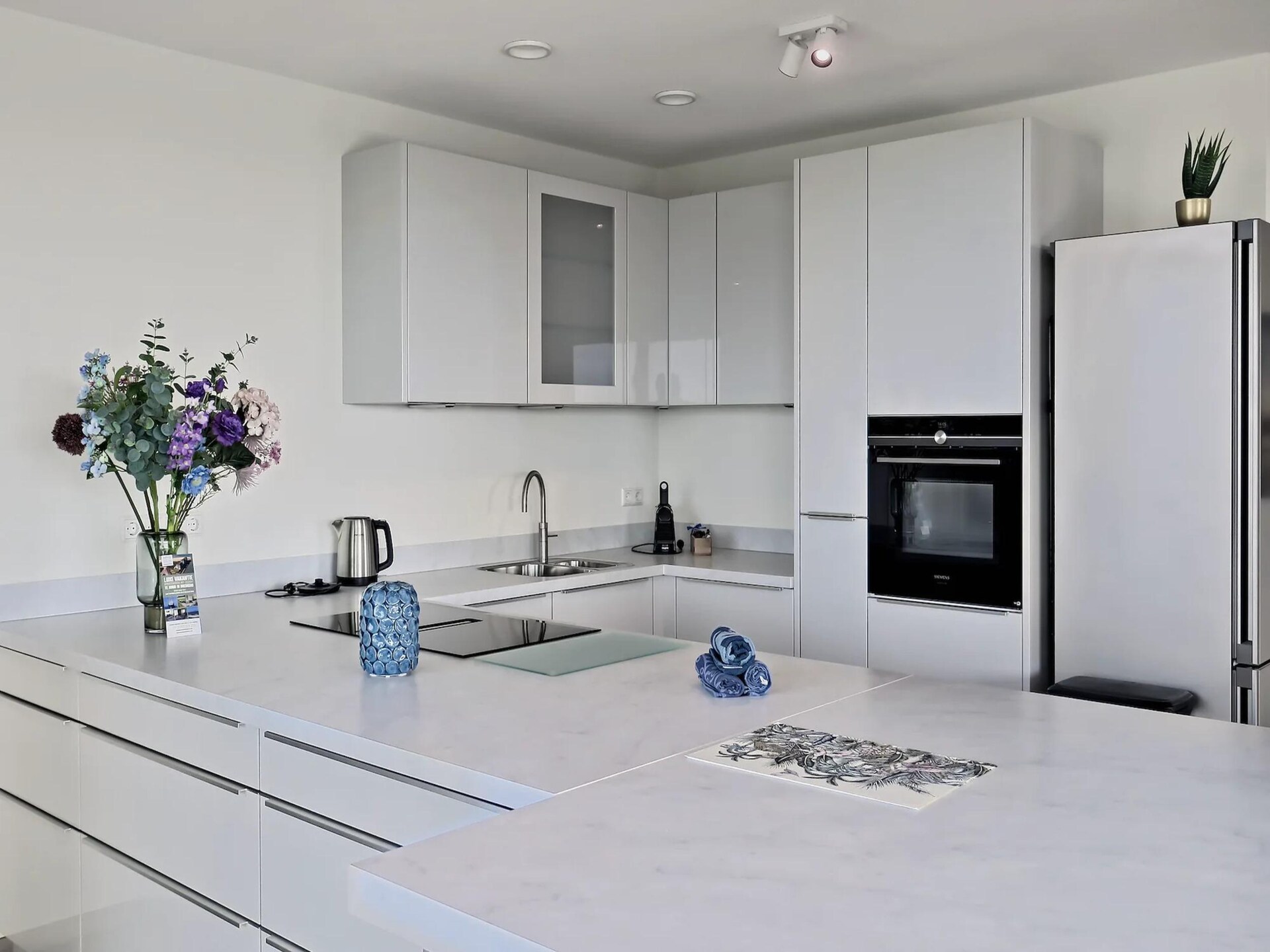 Panoramisch appartement met zeezicht op 8e verdieping in Breskens - foto 3
