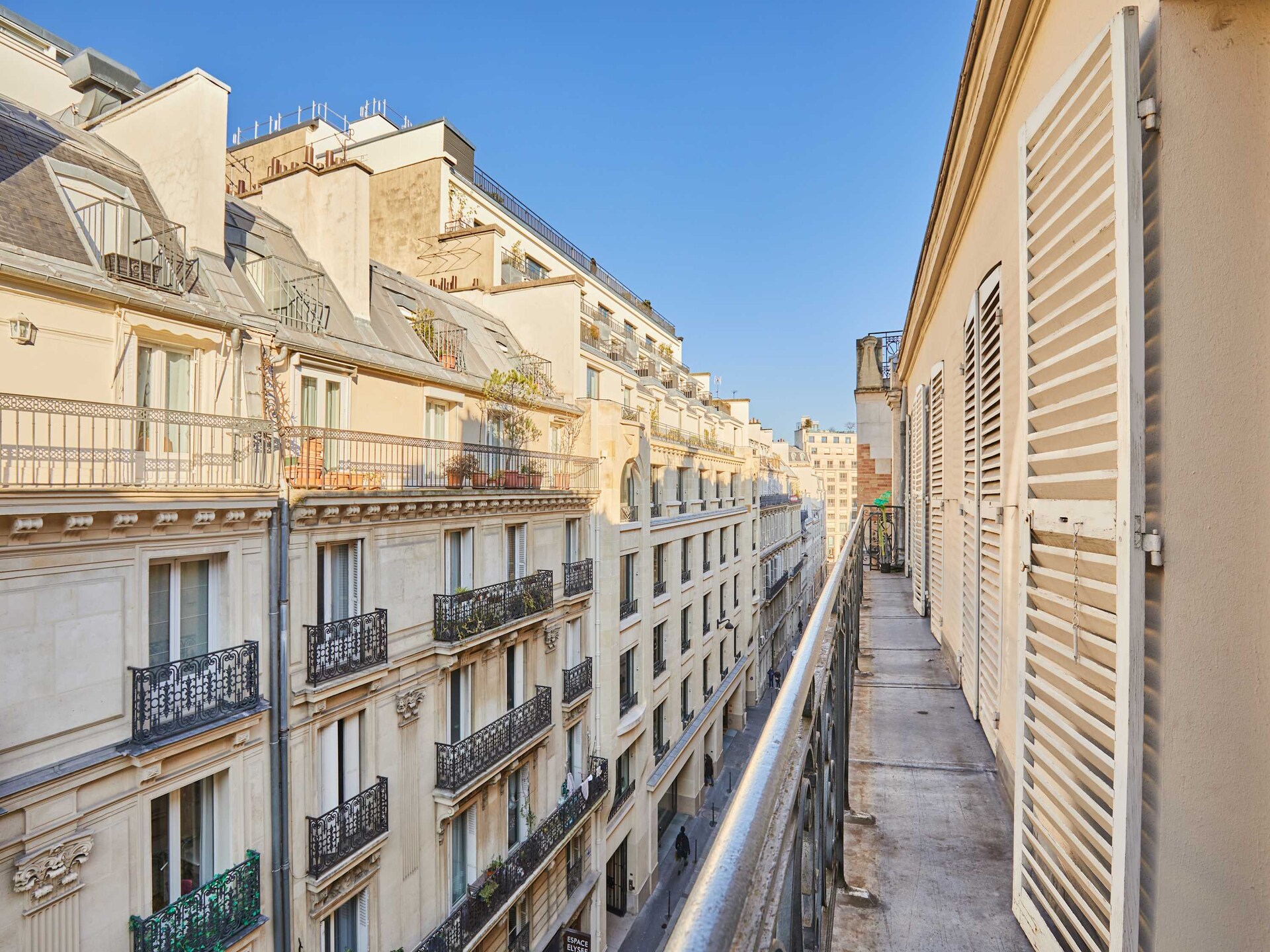 Chic appartement met airco tussen Champs-Élysées en Faubourg Saint-Honoré - foto 2