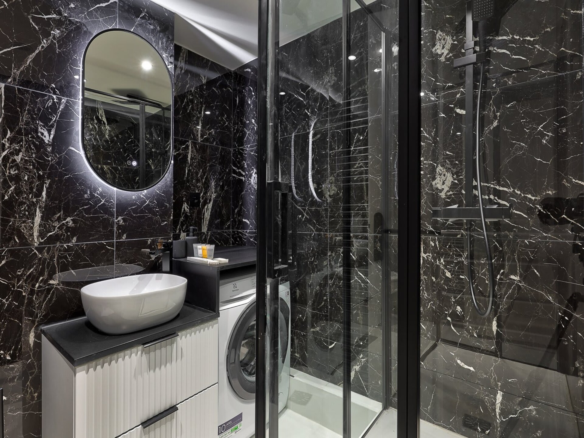 Stijlvol appartement voor 6 bij de Eiffeltoren, Parijs 1049 - foto 20
