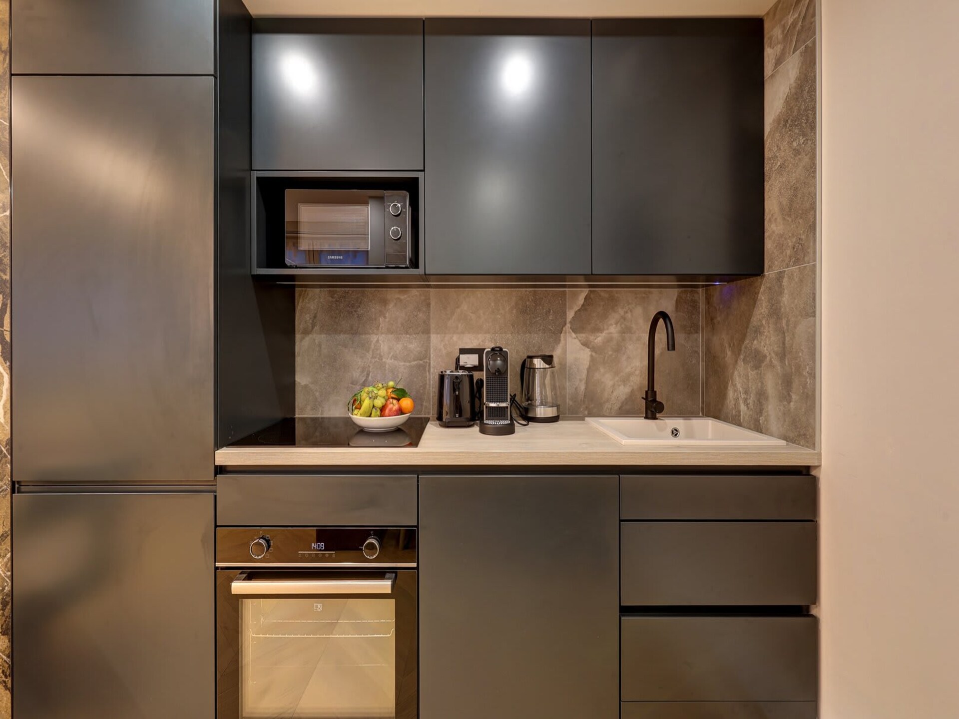 Stijlvol appartement voor 6, vlakbij de Eiffeltoren en Champs de Mars - foto 11