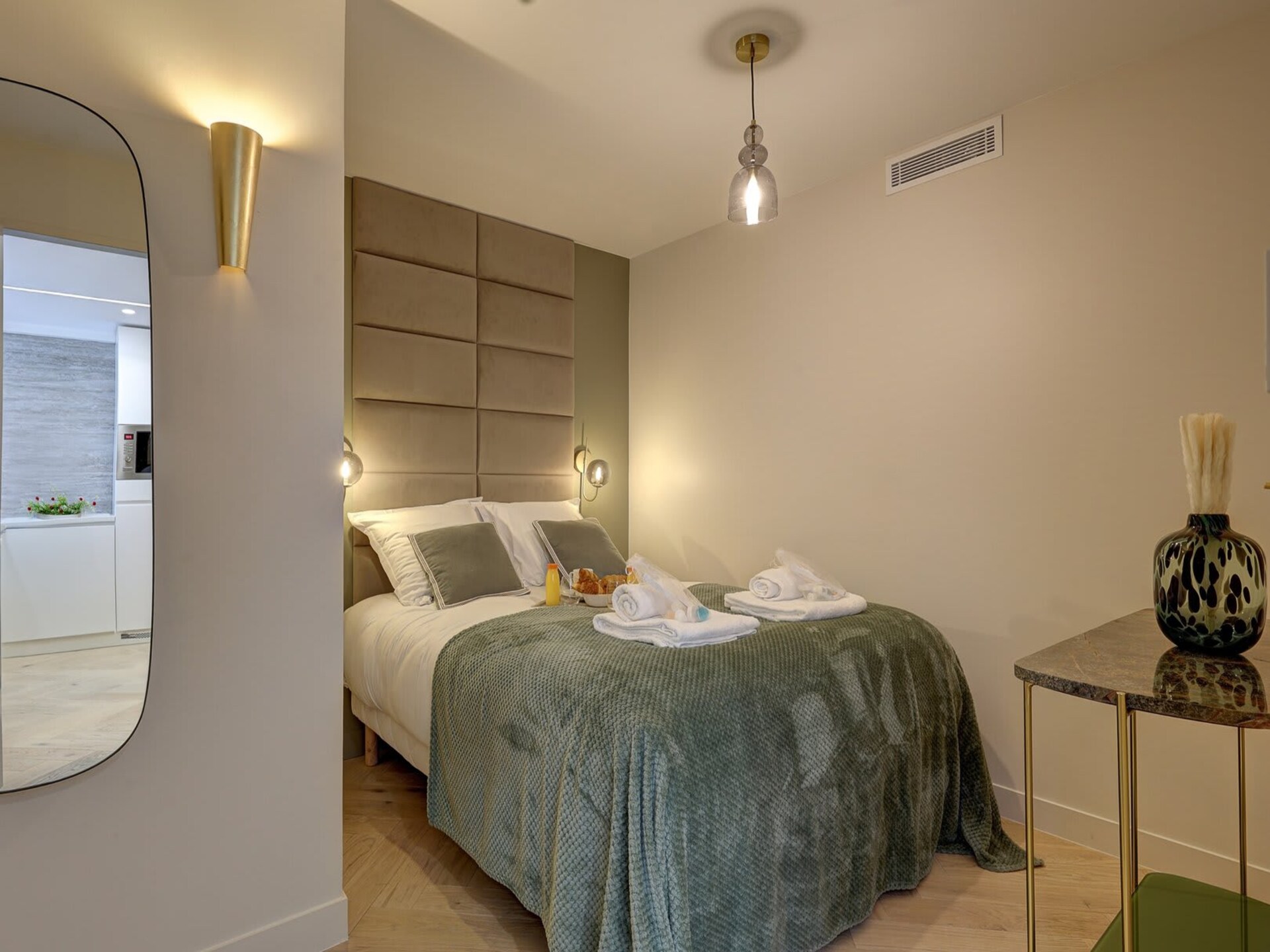 Stijlvol appartement bij Eiffeltoren met airco | Parijs - foto 9