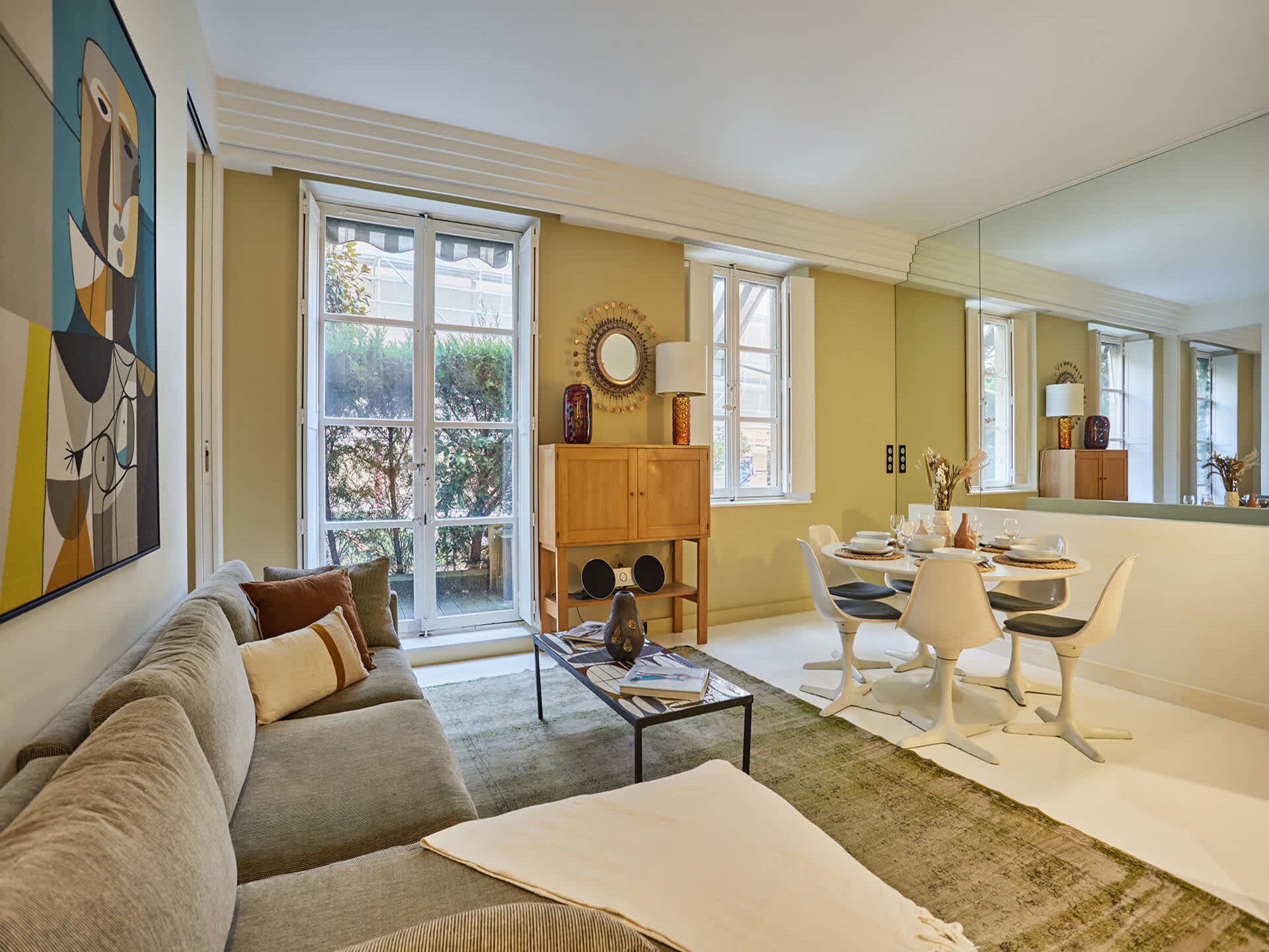 Stijlvol Triplex Appartement met Terras & Bioscoopzaal in het Hart van de Marais - foto 34