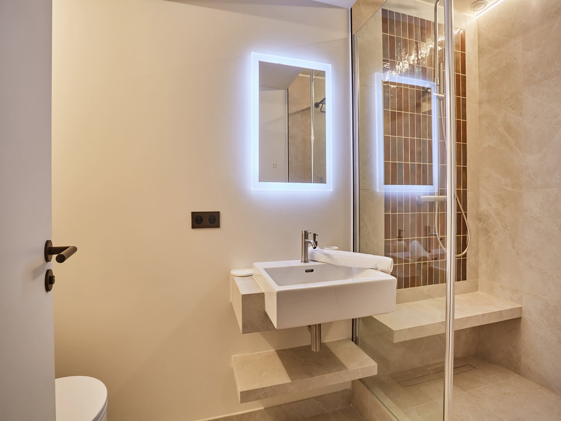 Luxe 3-slaapkamer appartement in Le Marais, airco & nieuw gerenoveerd - foto 4