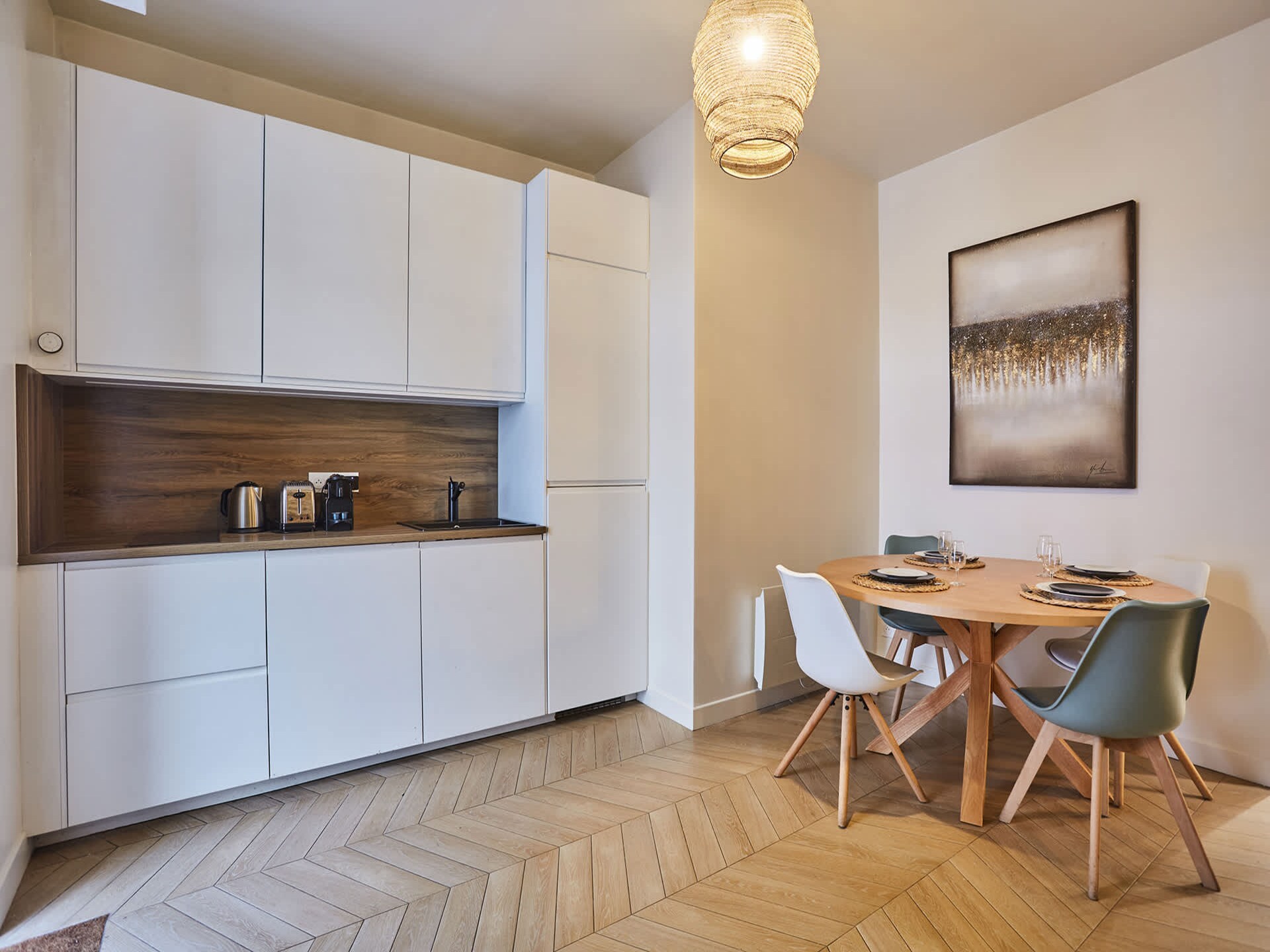Licht designappartement nabij Bois de Vincennes in Parijs - foto 7