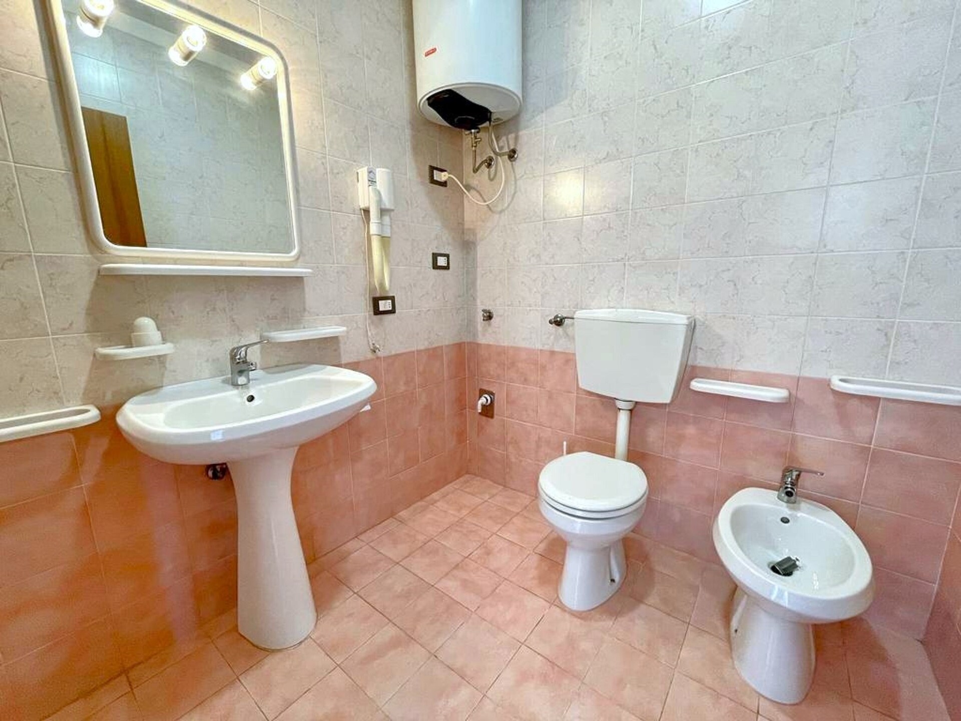Aan het strand: comfortabel vakantiehuis in Porto Santa Margherita - foto 20