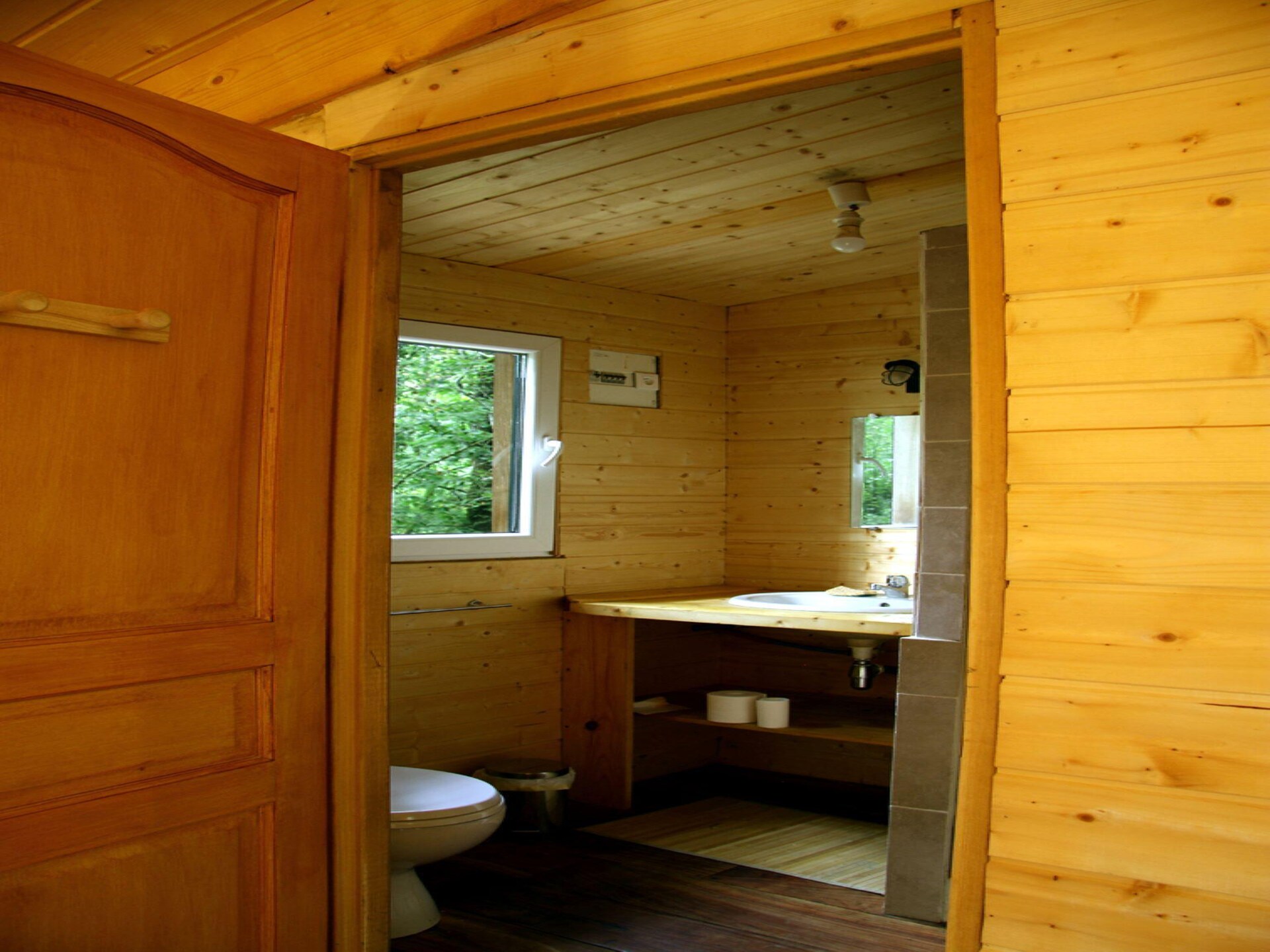 Unieke Sequoia Wood Ecolodge in het bos van Sos - foto 5