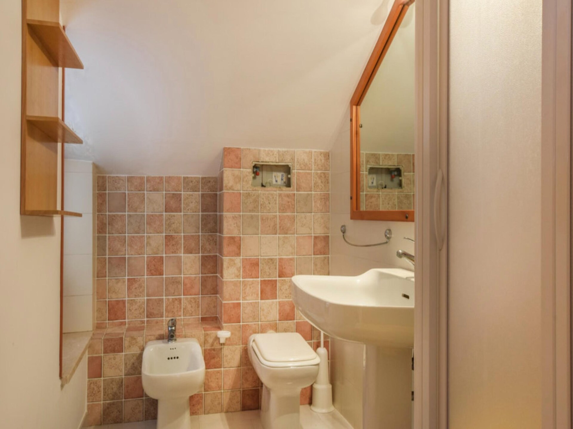 Appartement aan zee met panoramisch balkon in Alcamo, 80m van het strand - foto 11