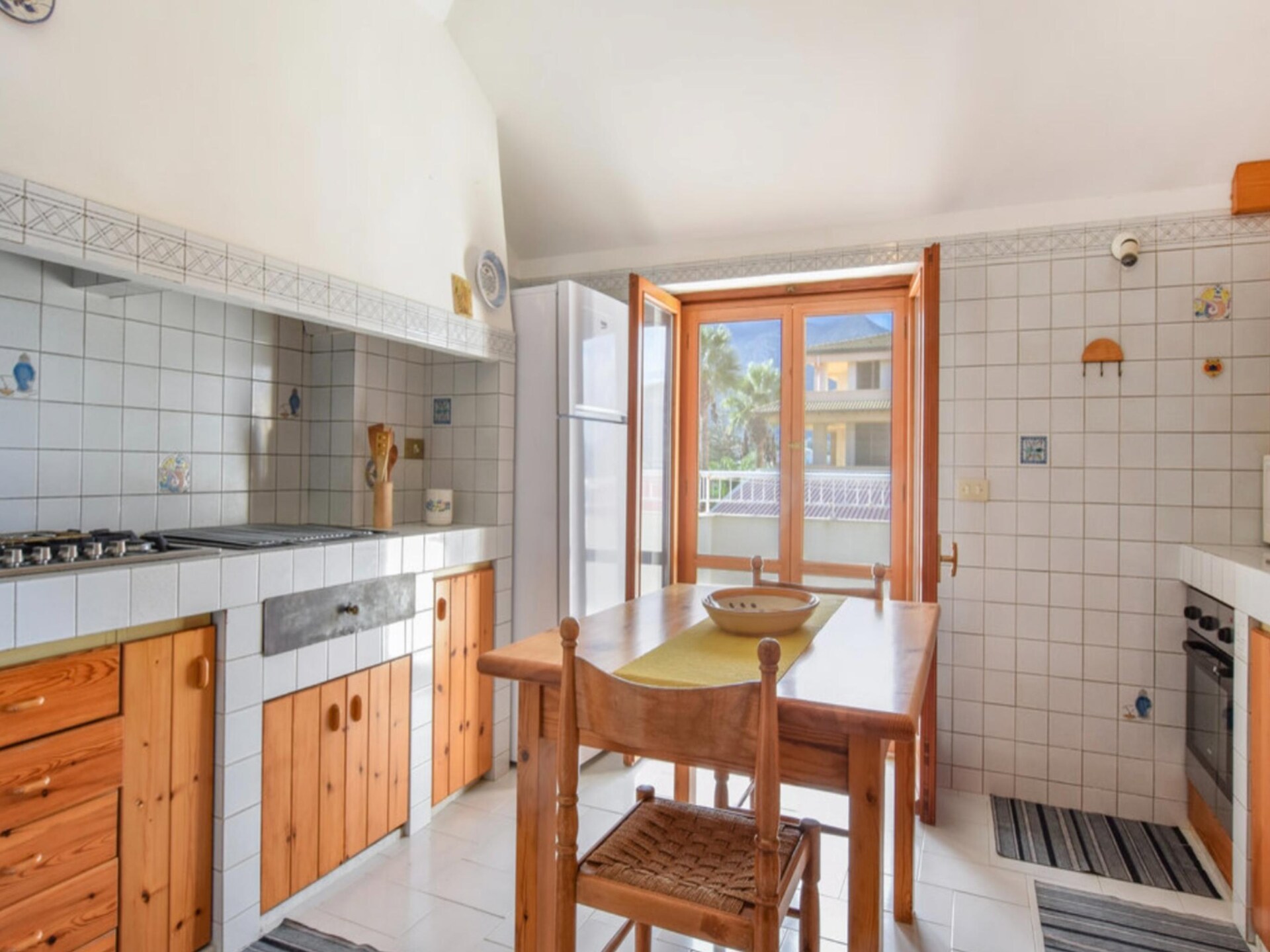 Appartement aan zee met panoramisch balkon in Alcamo, 80m van het strand - foto 6