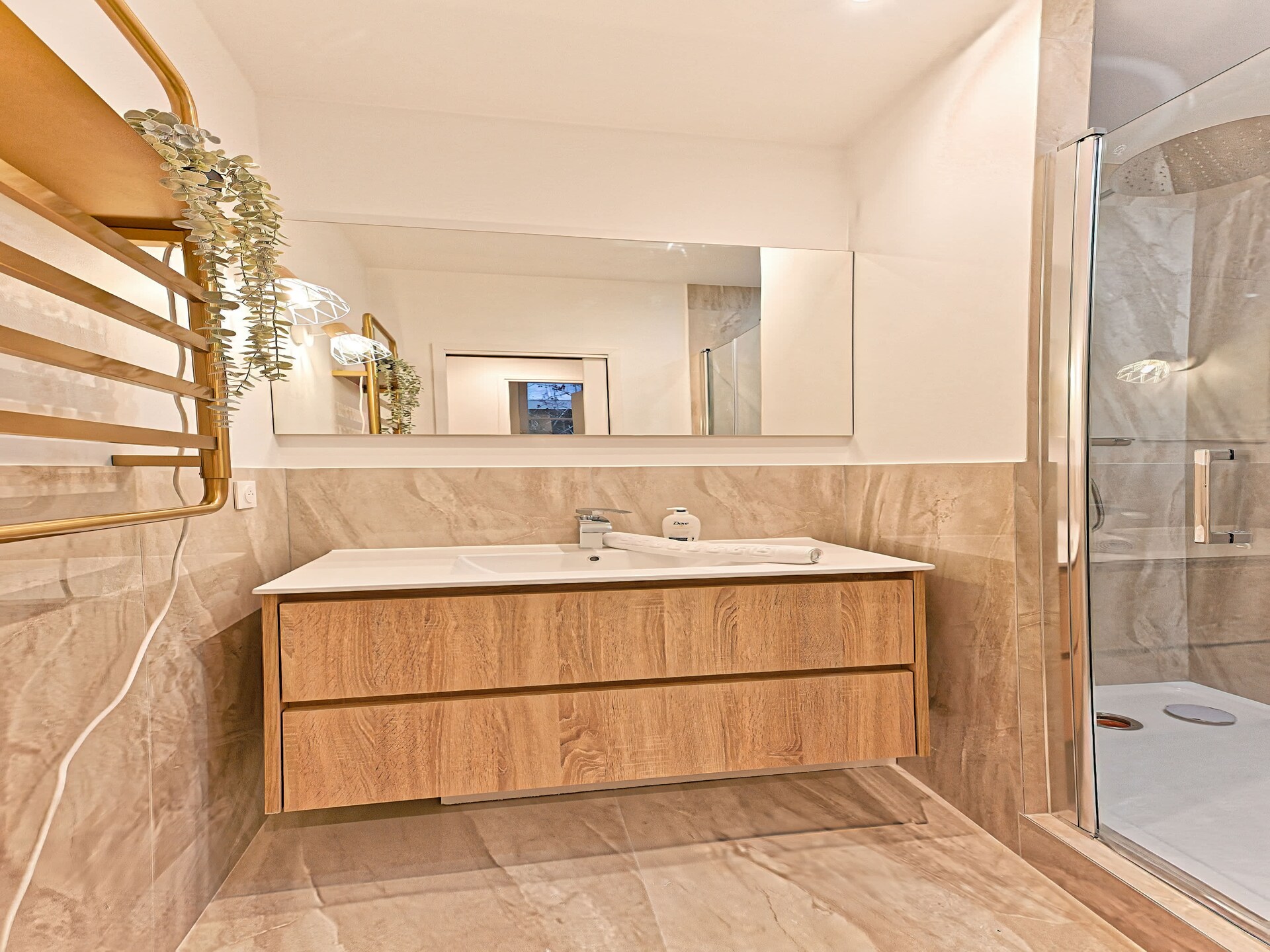 Gerenoveerd appartement in voetgangersstraat hartje Parijs – 4 personen - foto 5